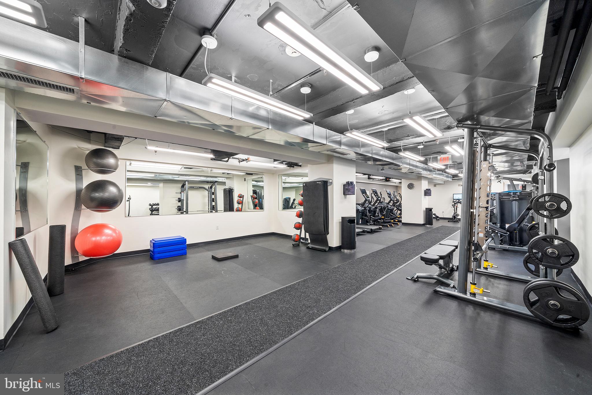 RITTENHOUSE SQUARE - Residential Lease