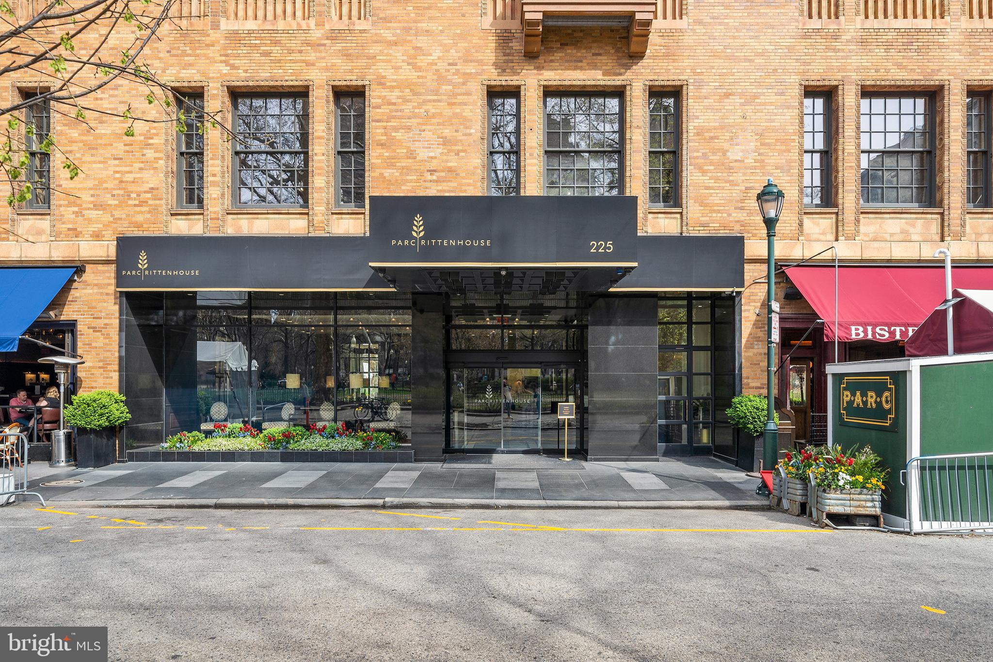 RITTENHOUSE SQUARE - Residential Lease