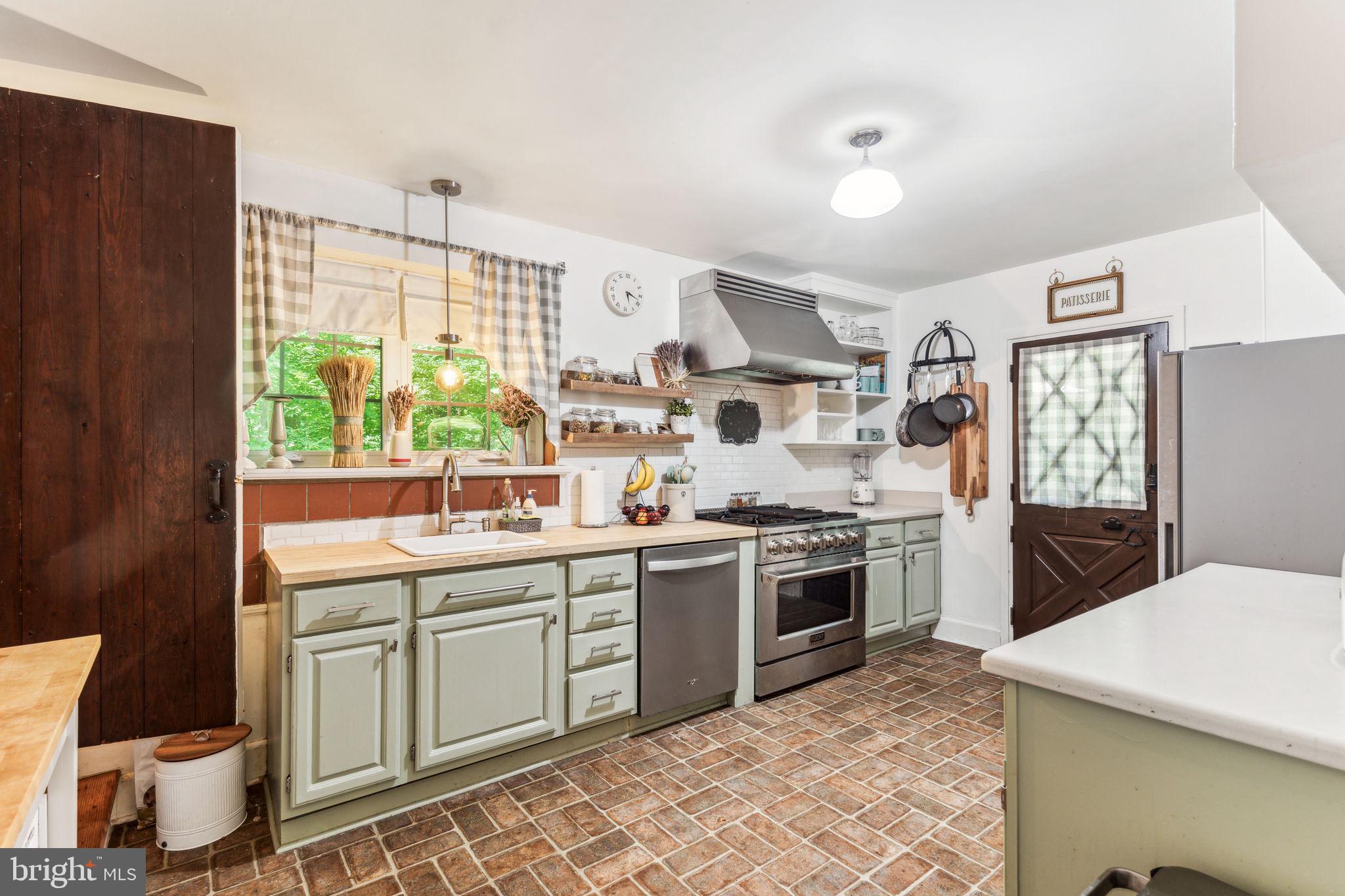 ROSE VALLEY - Residential