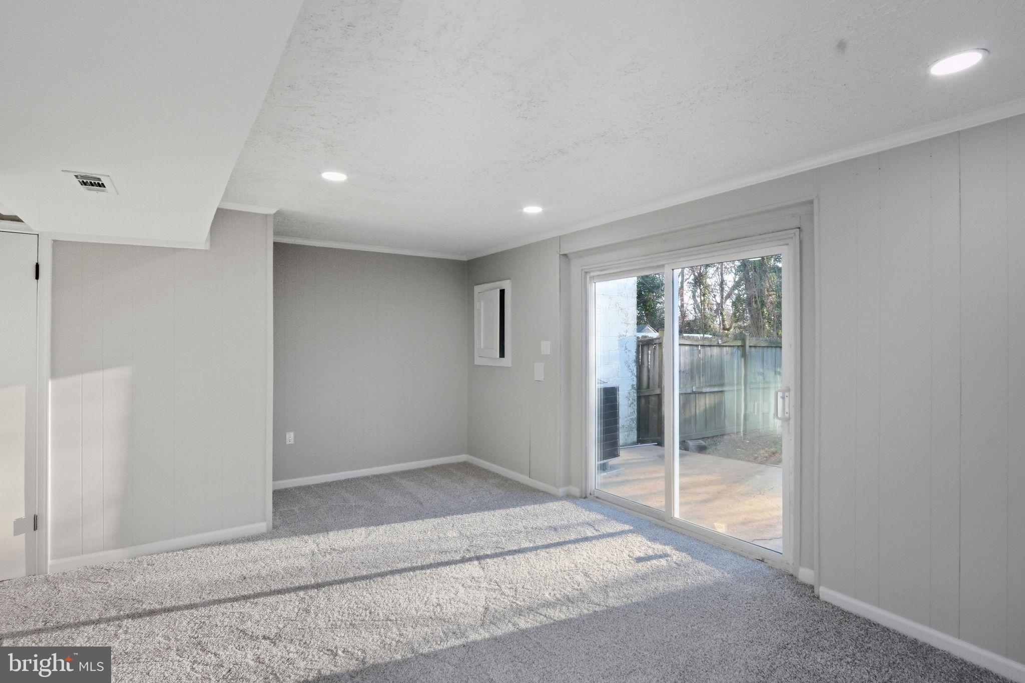 STAFFORDBOROUGH - Residential