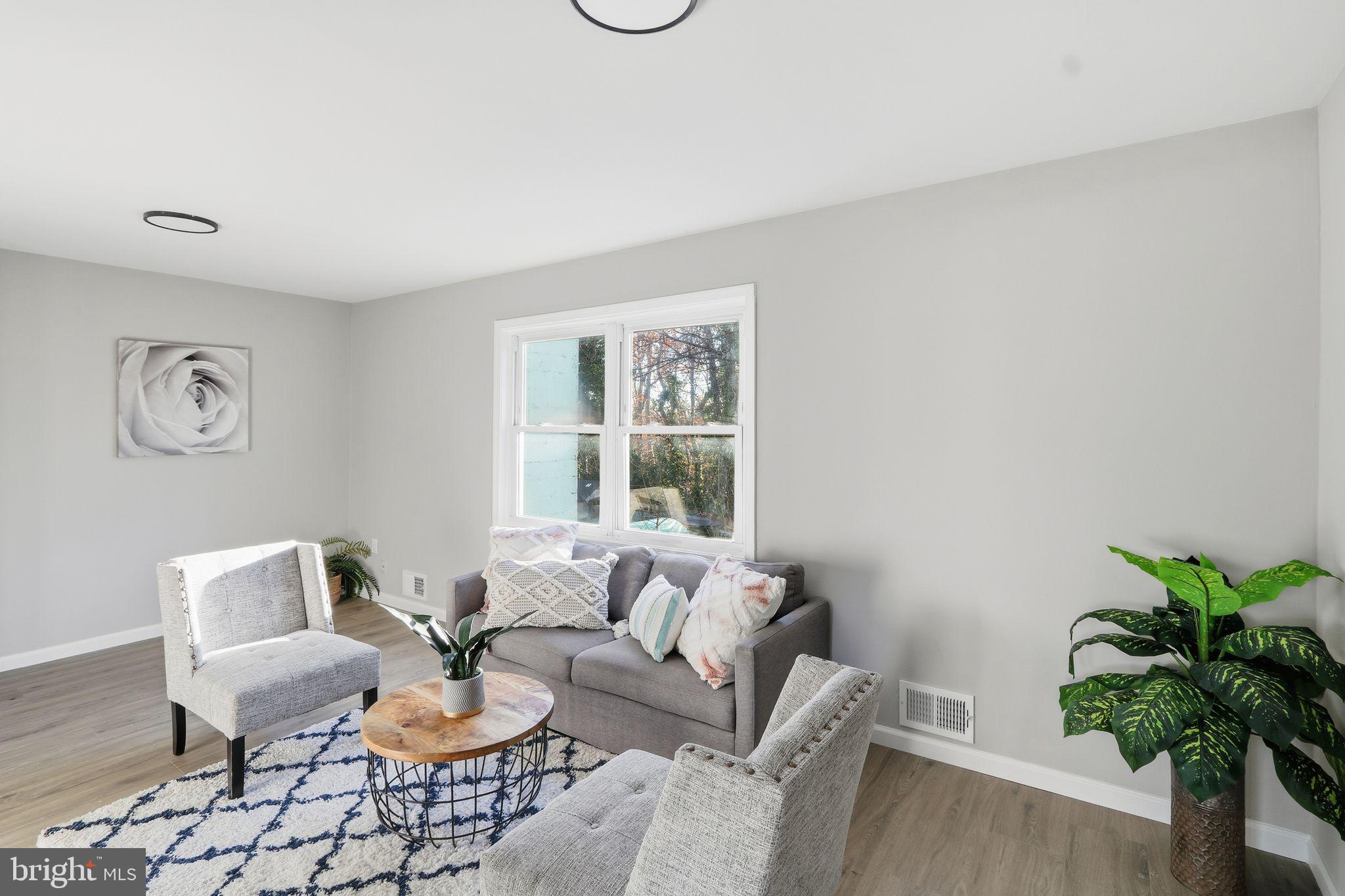 STAFFORDBOROUGH - Residential