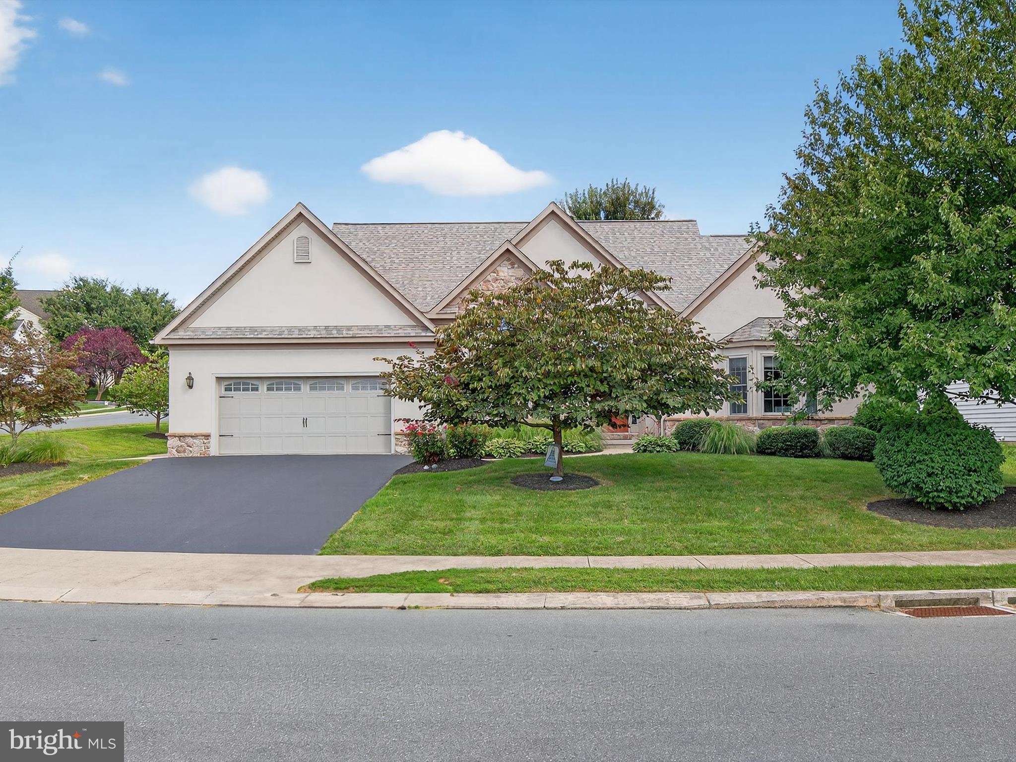 667 GOLDEN EAGLE WAY