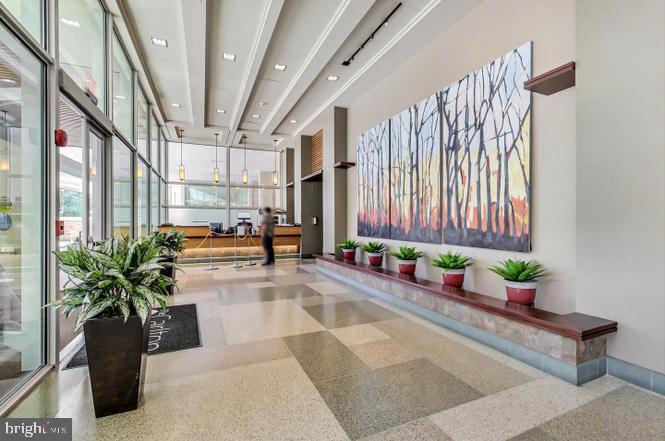 4600 S FOUR MILE RUN DRIVE 1035