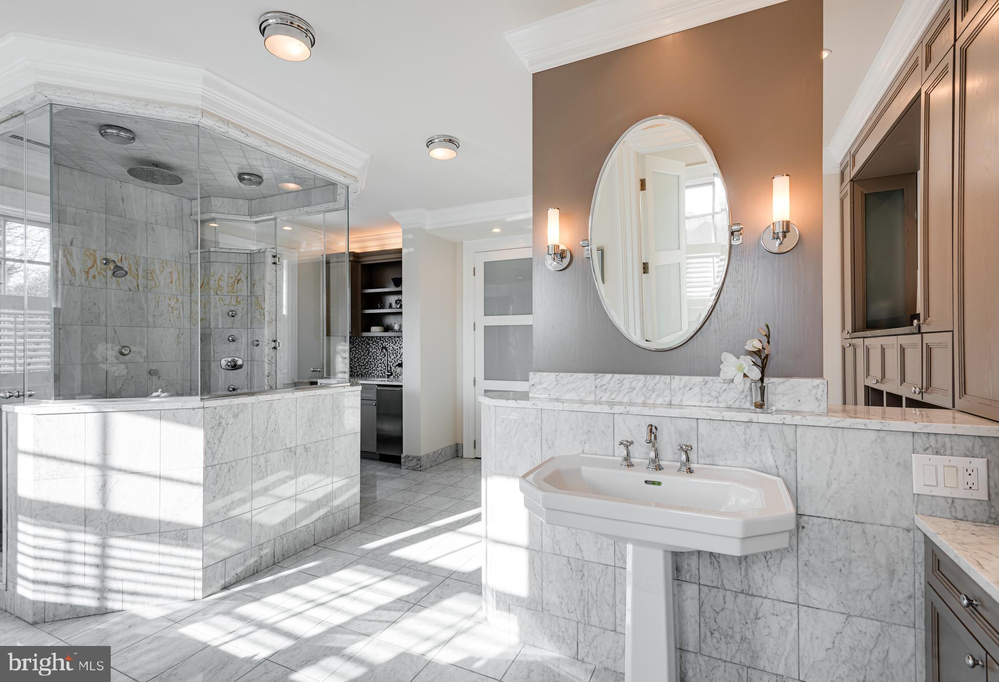 BRYN MAWR - Residential