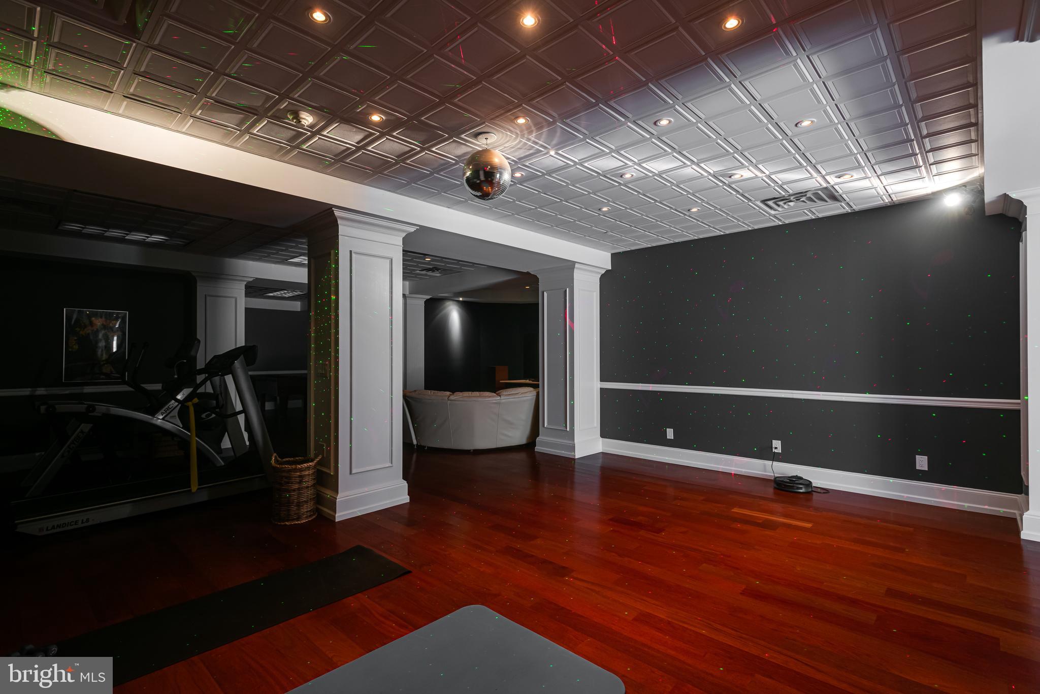 BRYN MAWR - Residential