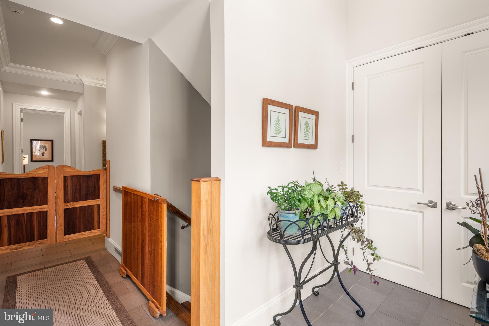 BRYN MAWR - Residential