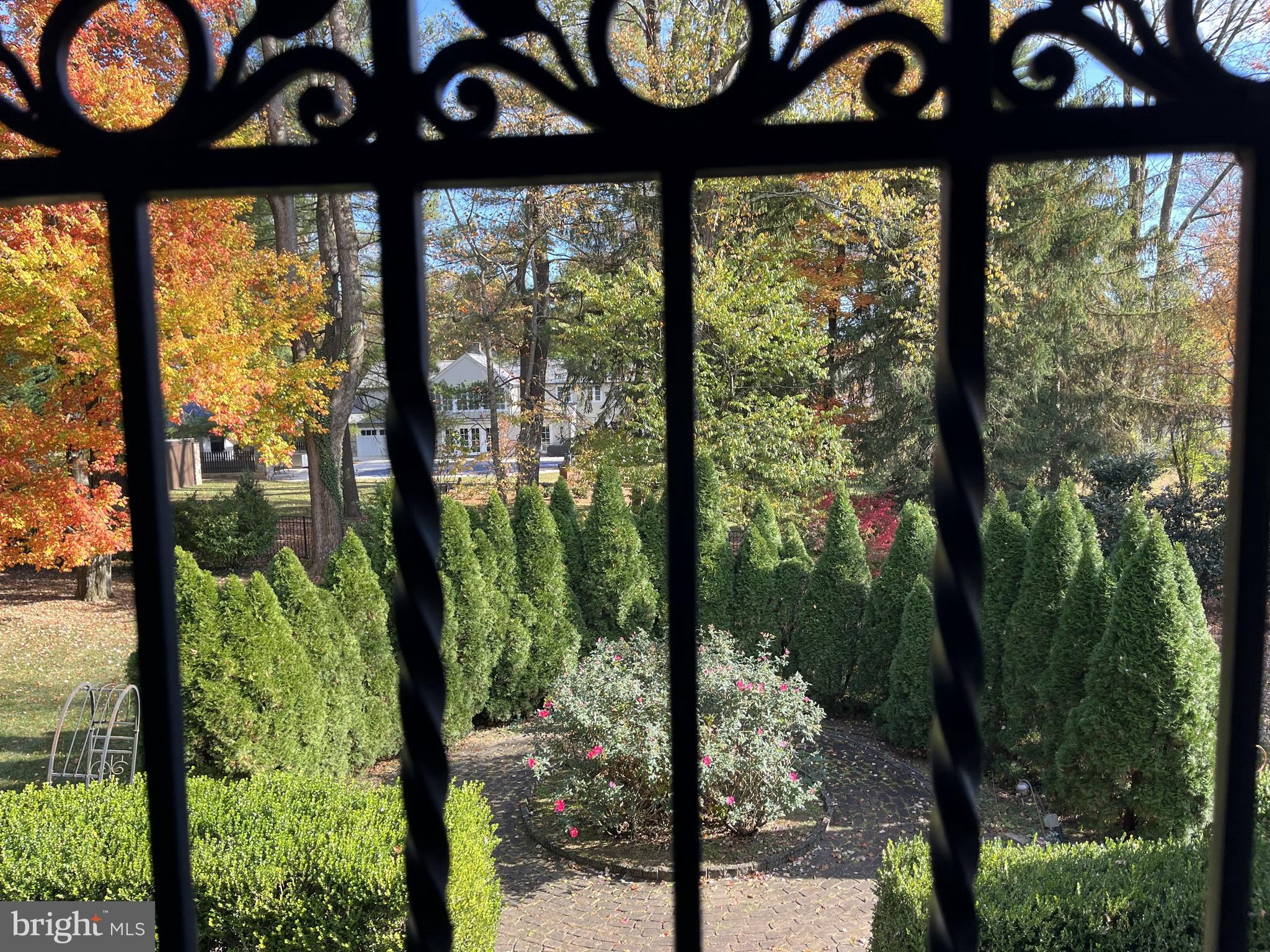 BRYN MAWR - Residential