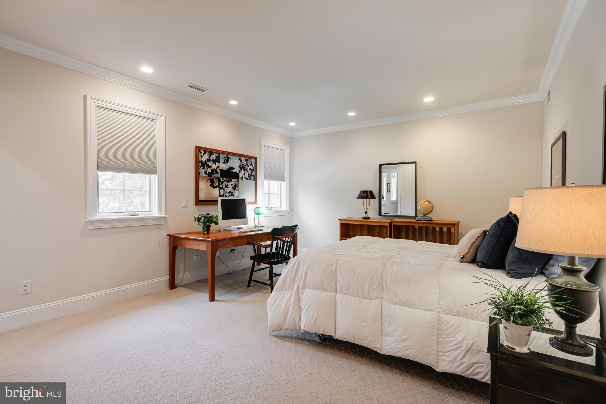 BRYN MAWR - Residential