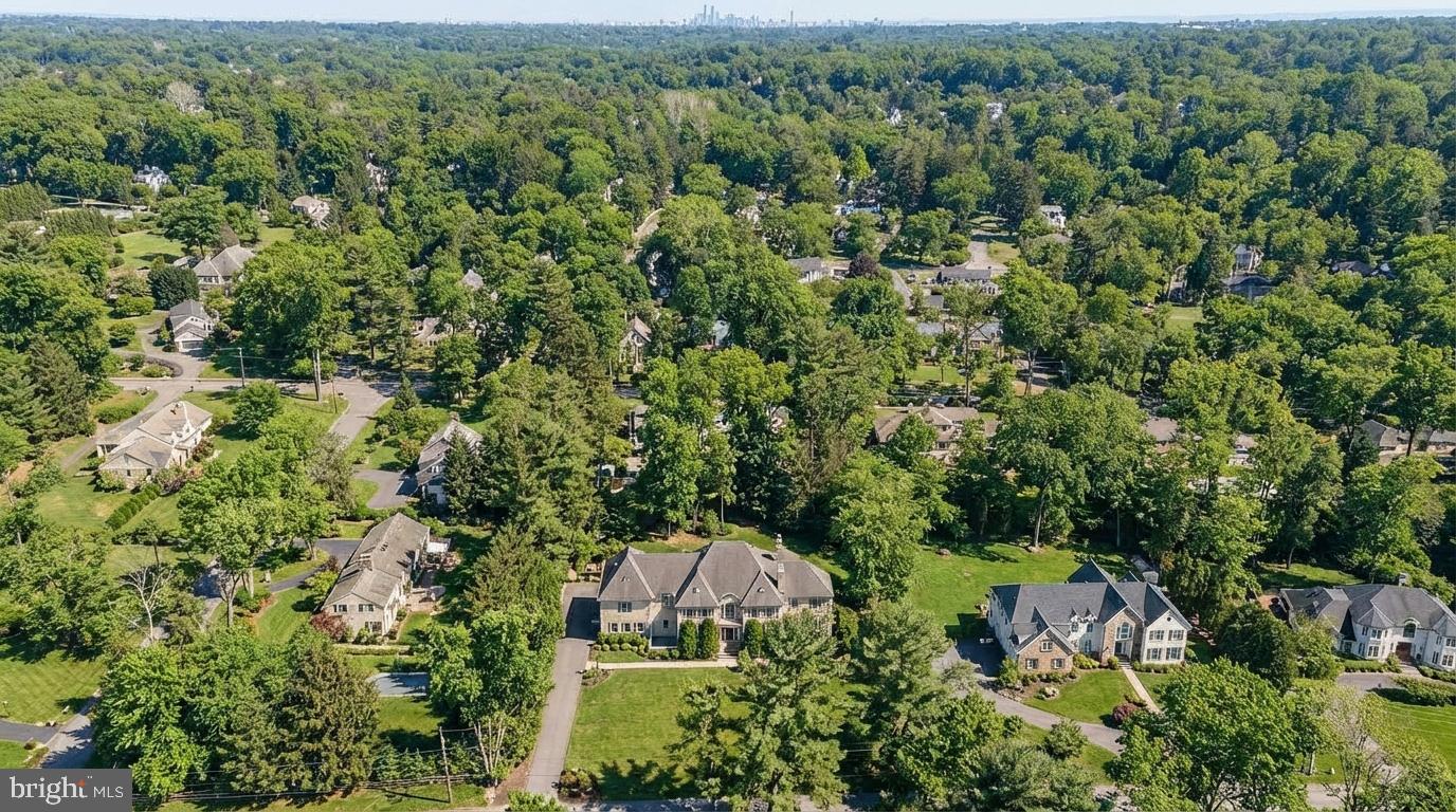 BRYN MAWR - Residential