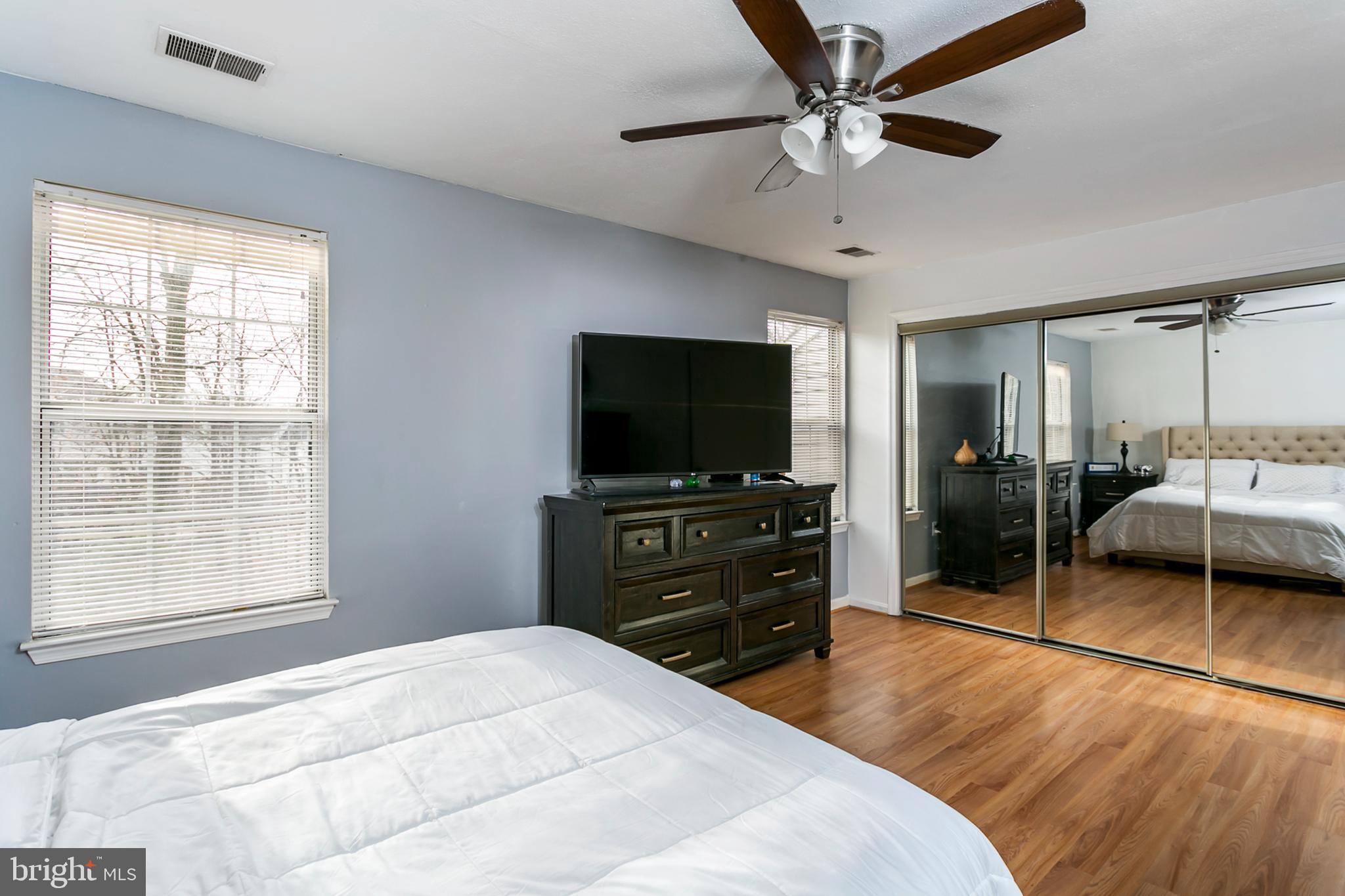 VALLEY STREAM ESTATES - Residential