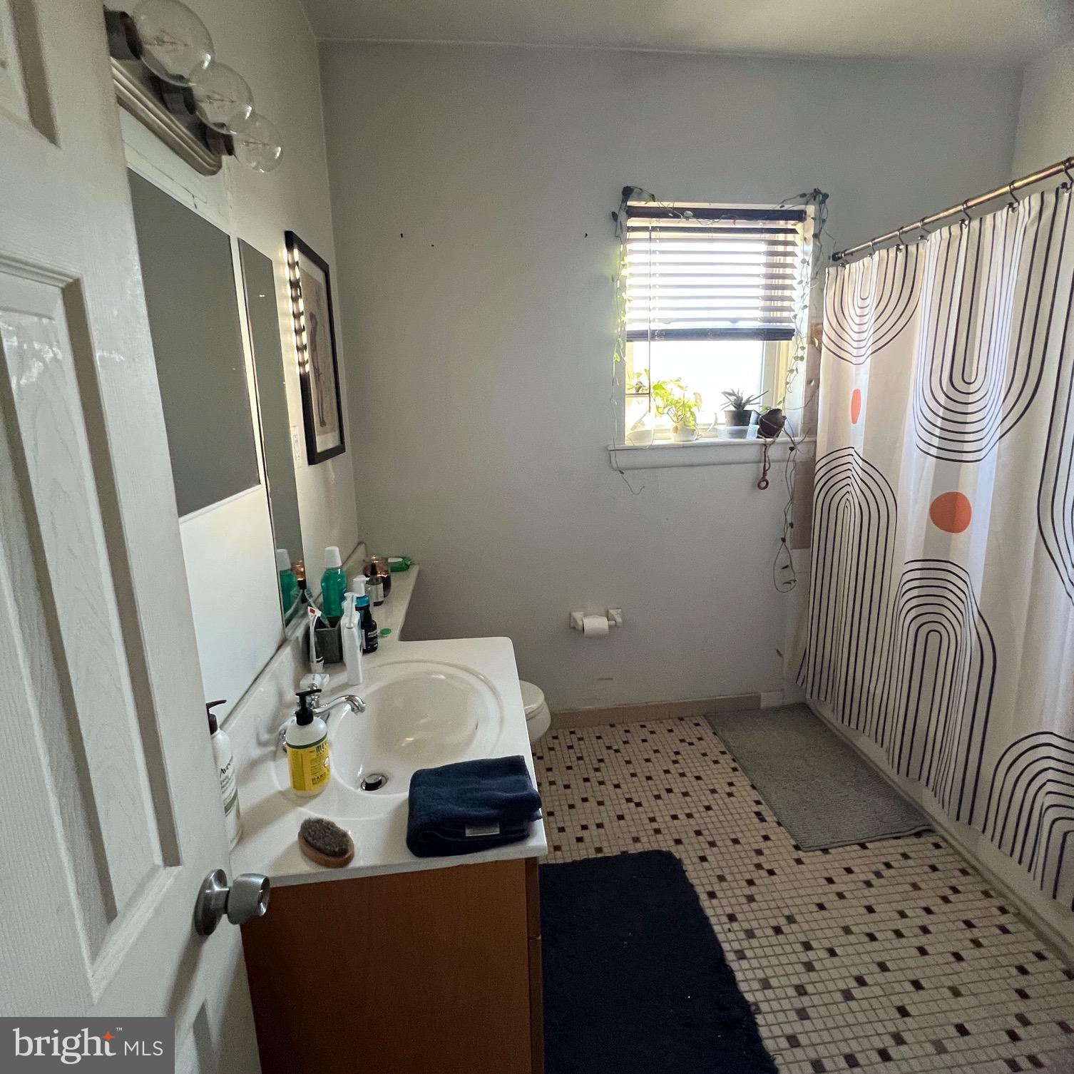 PHILADELPHIA - Residential Lease