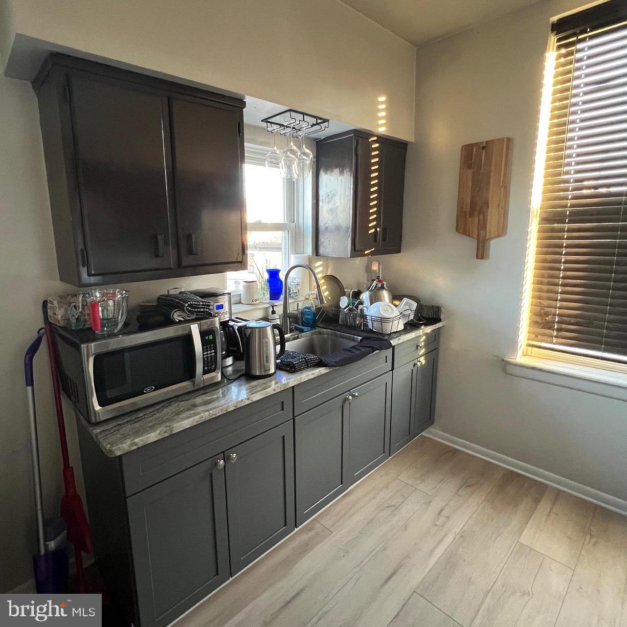 PHILADELPHIA - Residential Lease