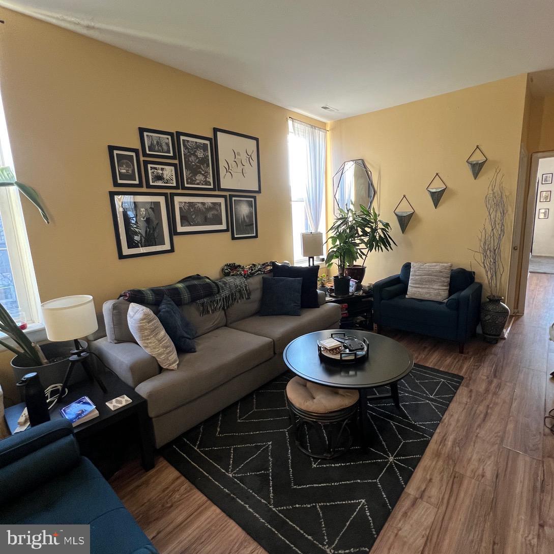 PHILADELPHIA - Residential Lease