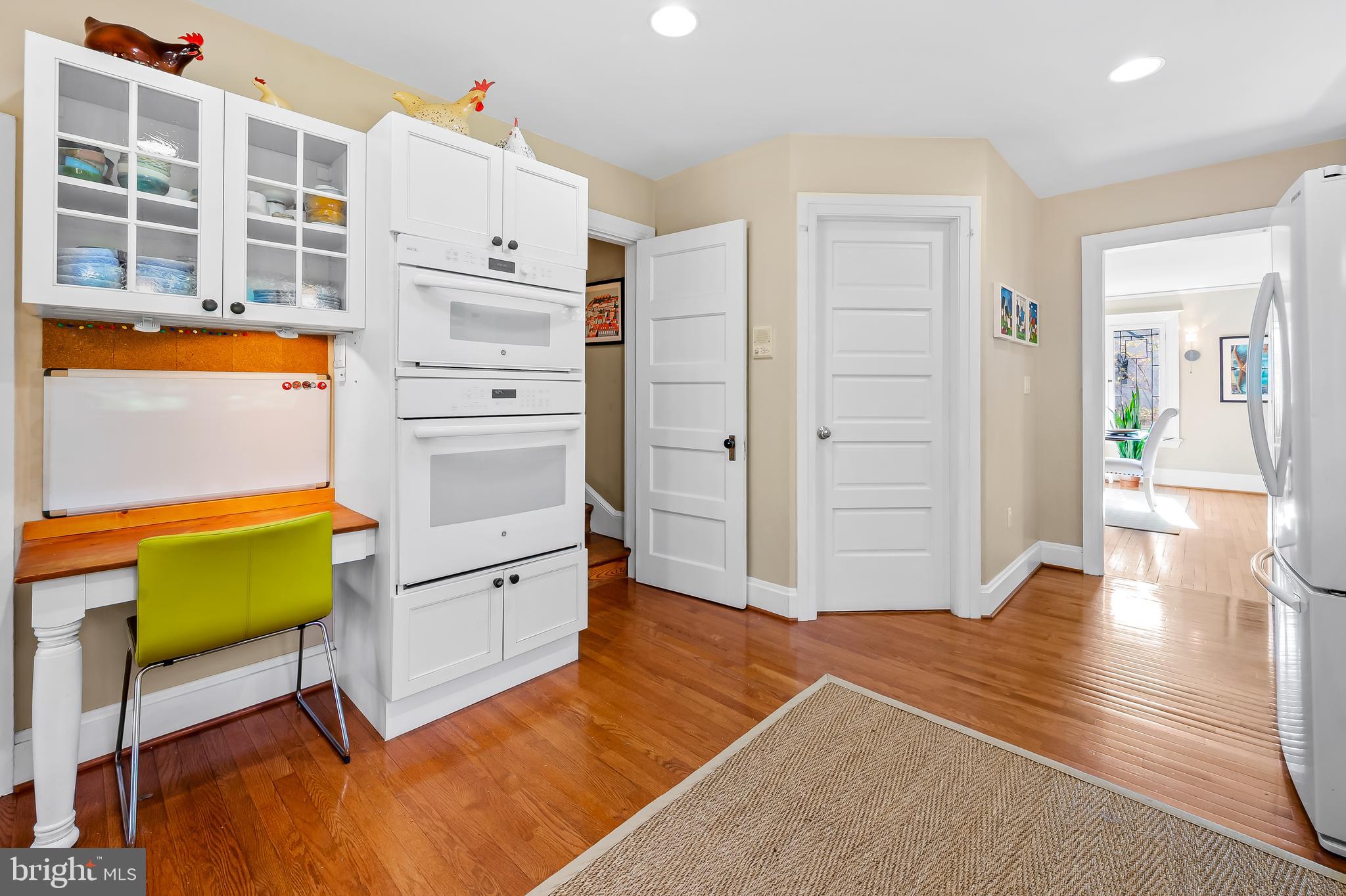 ROLAND PARK - Residential