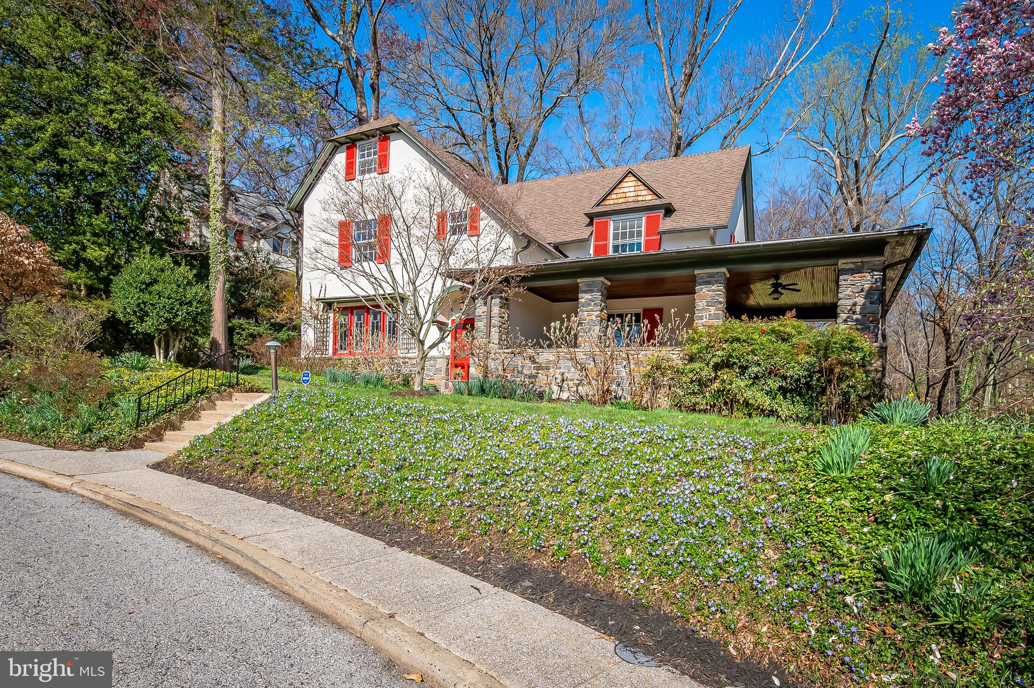 ROLAND PARK - Residential