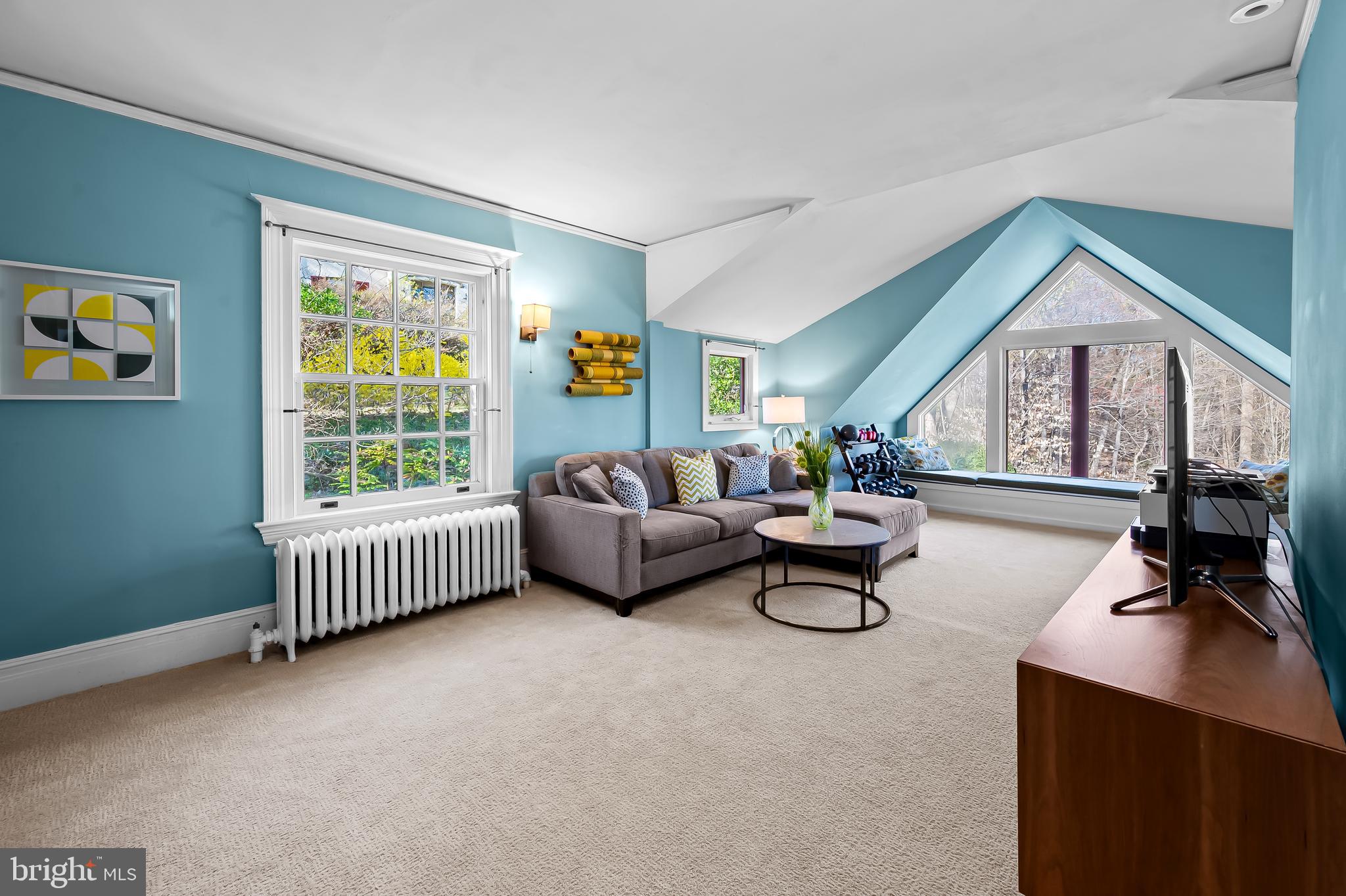 ROLAND PARK - Residential