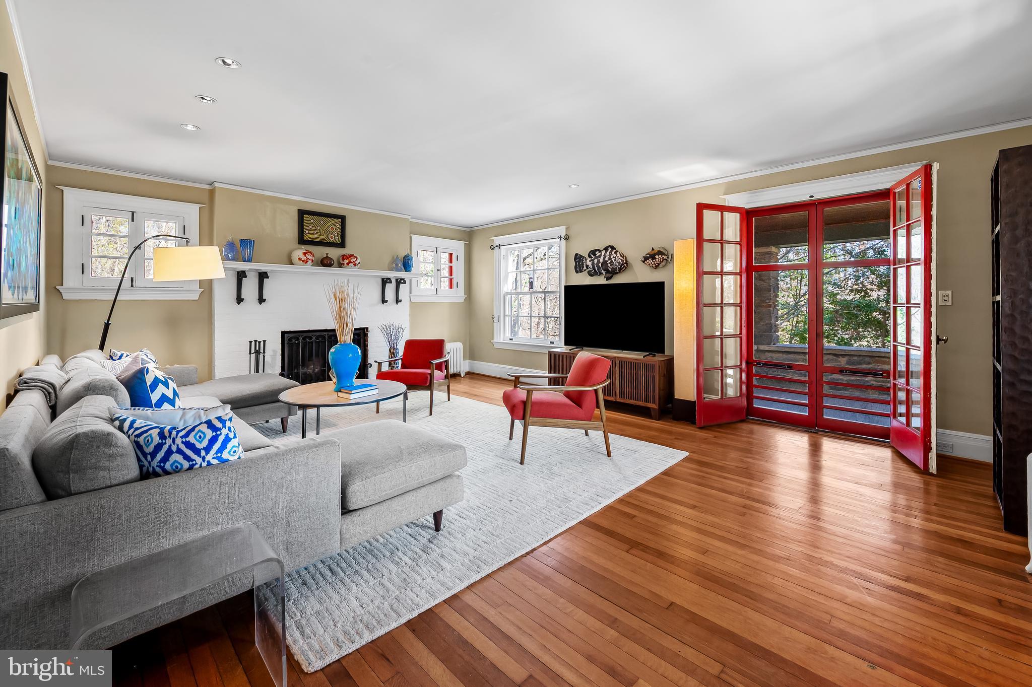 ROLAND PARK - Residential