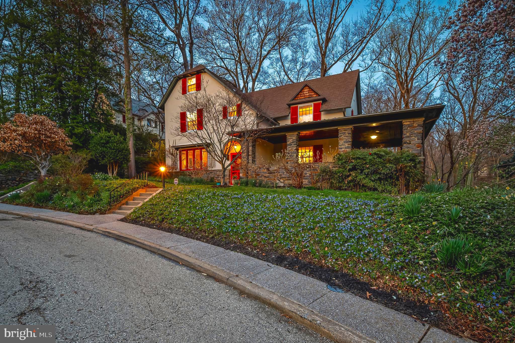 ROLAND PARK - Residential