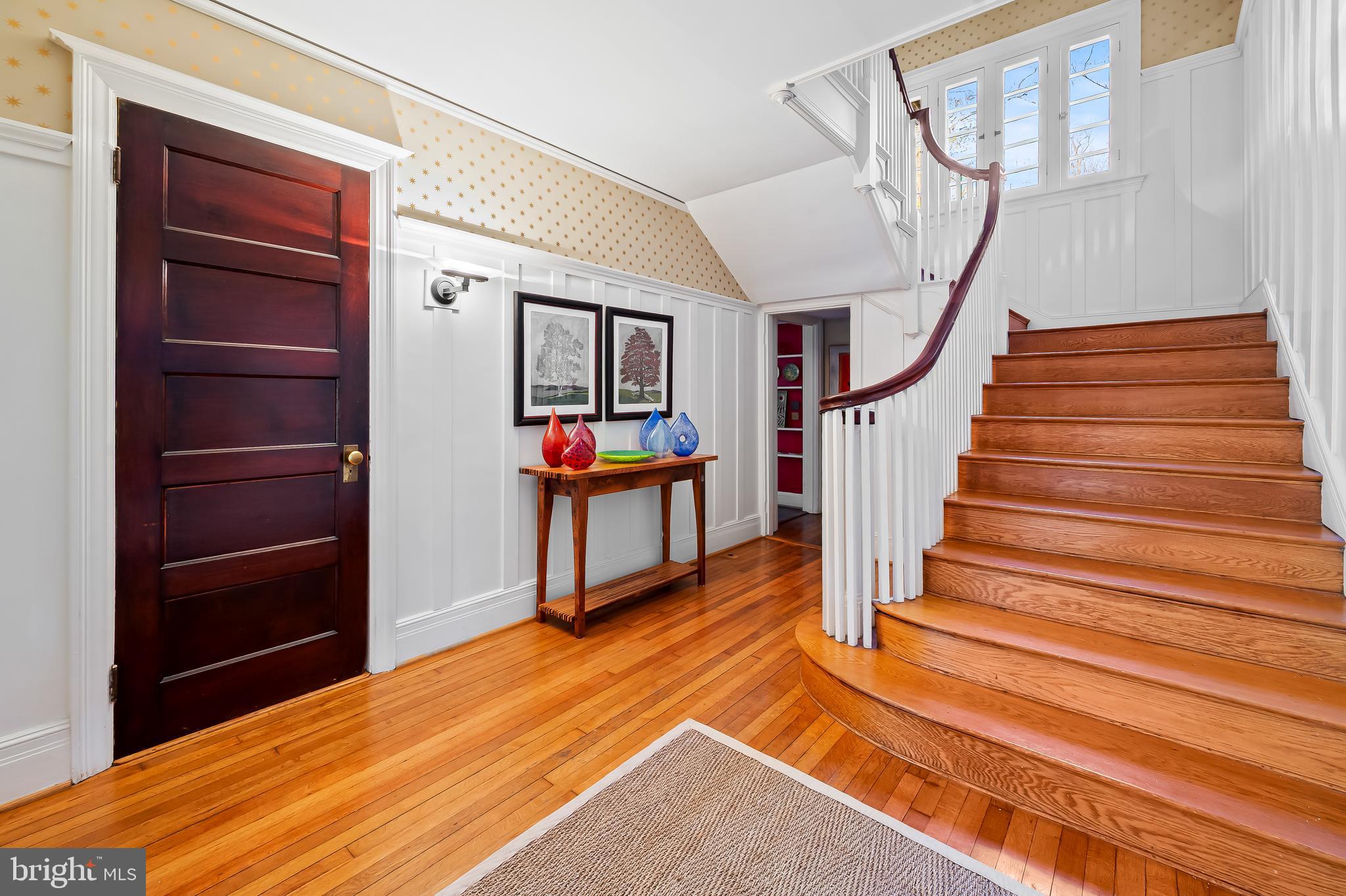 ROLAND PARK - Residential