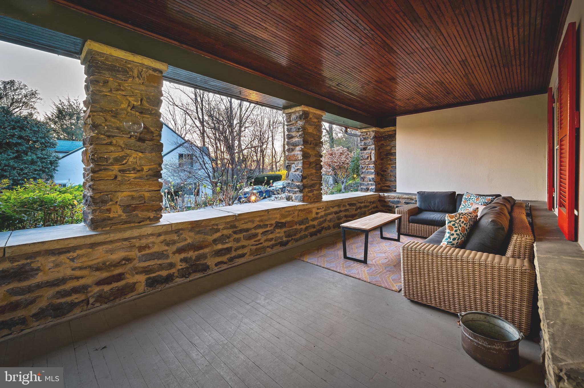 ROLAND PARK - Residential