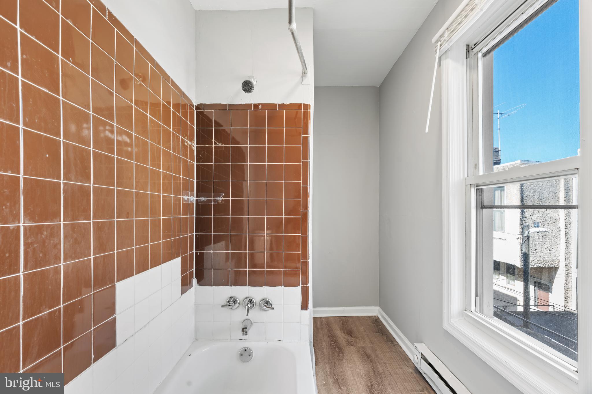 POINT BREEZE - Residential