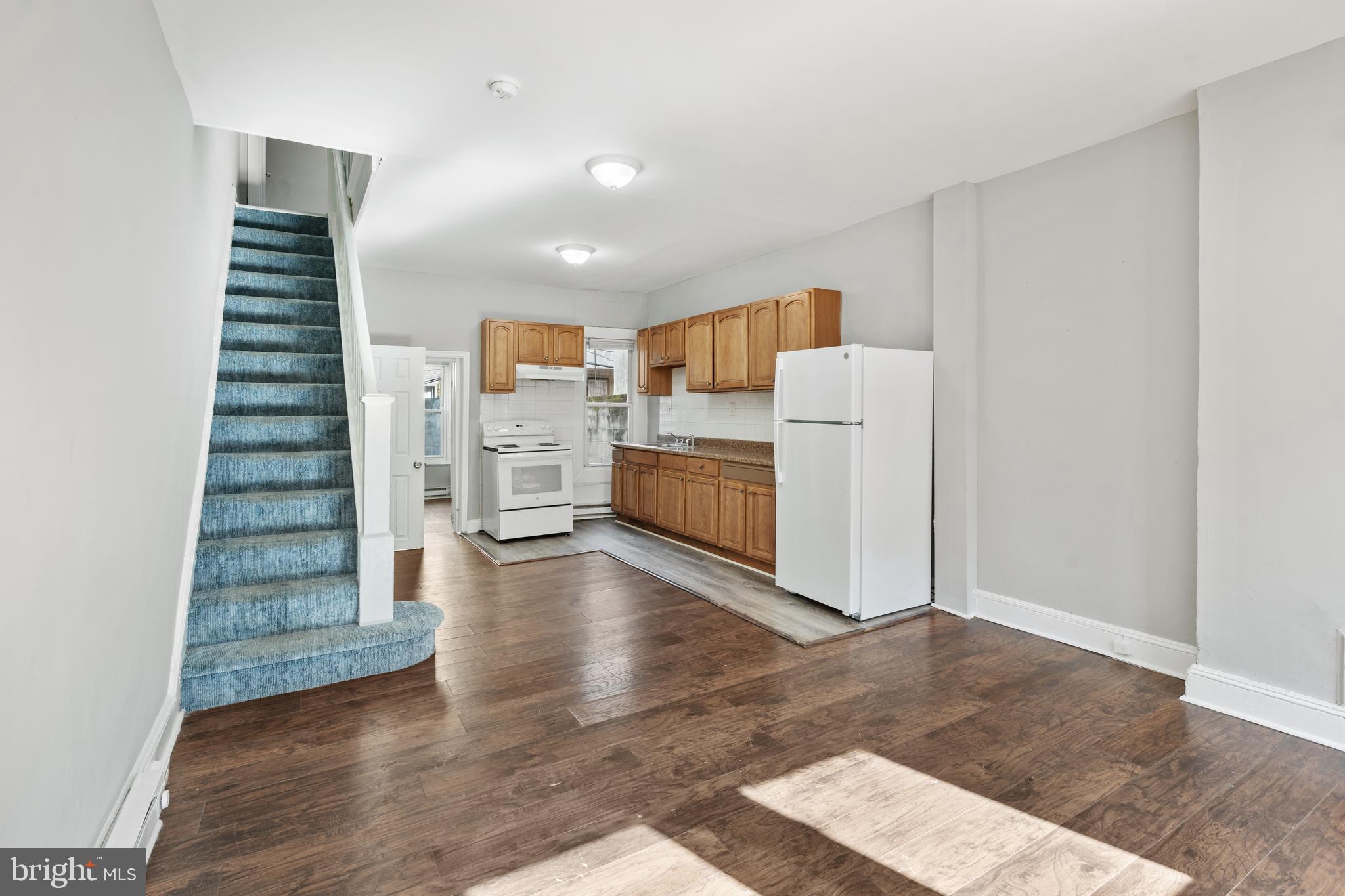 POINT BREEZE - Residential