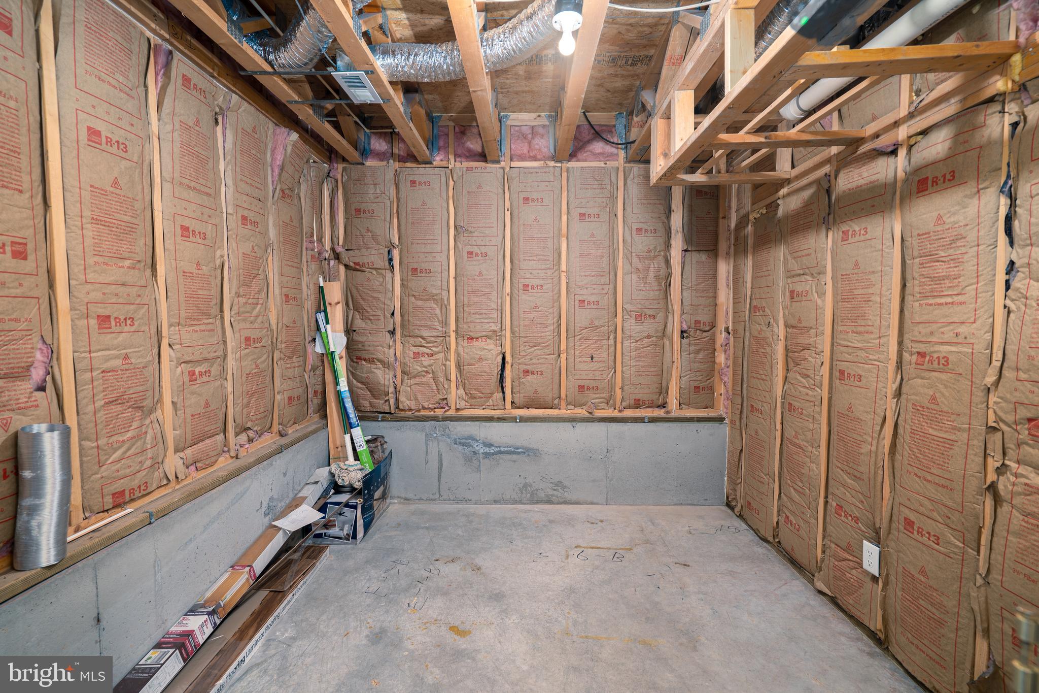 INWOOD - Residential