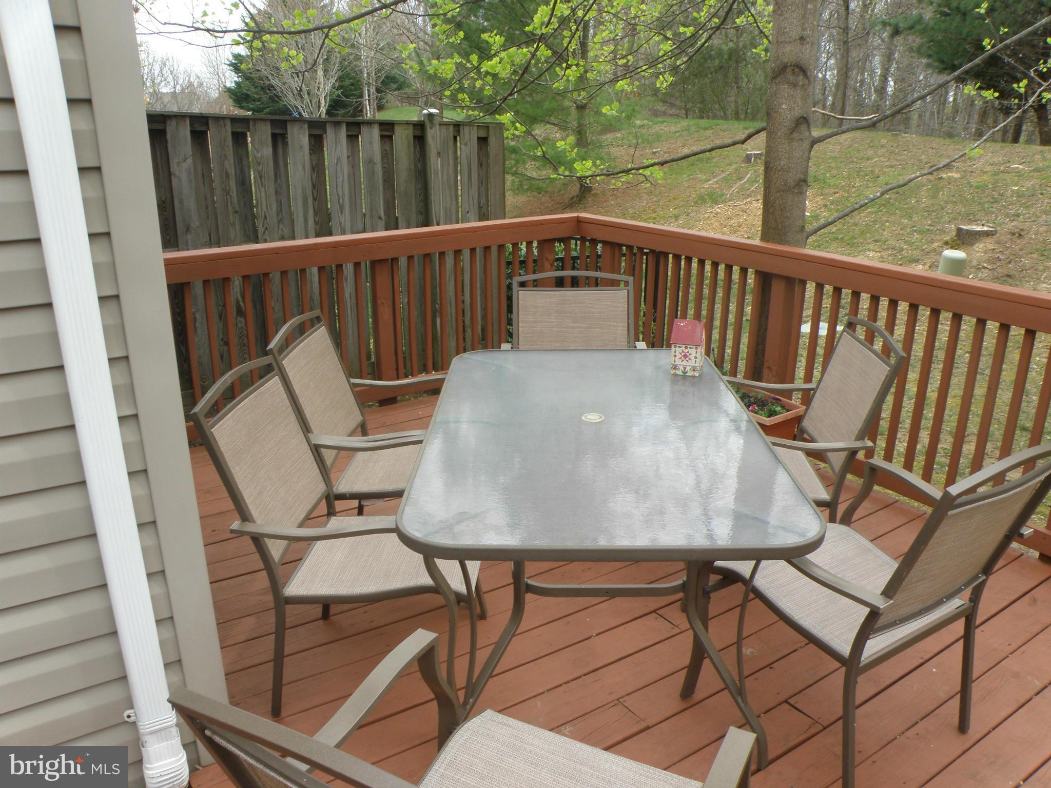 RIVER RIDGE - Residential