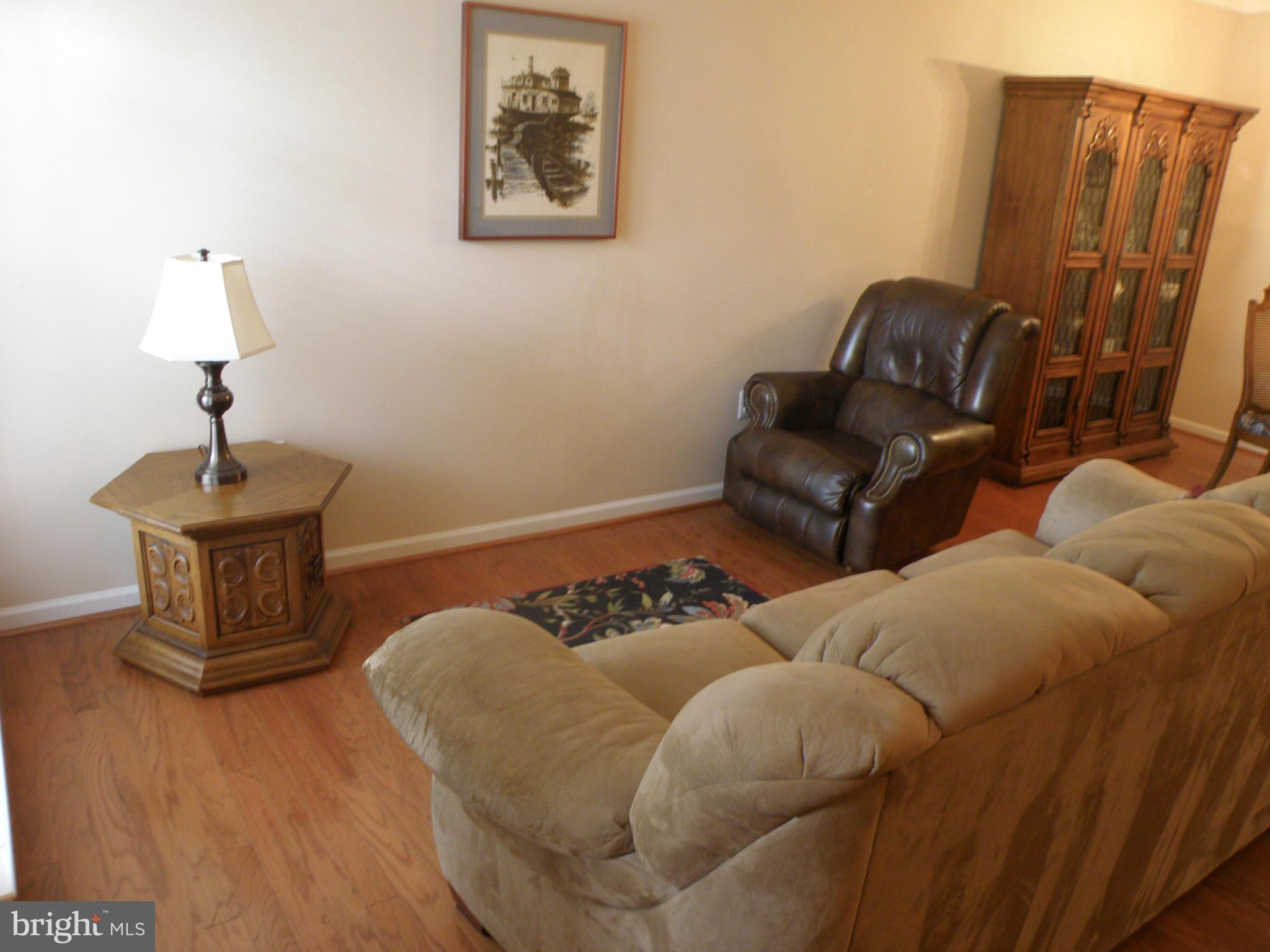 RIVER RIDGE - Residential