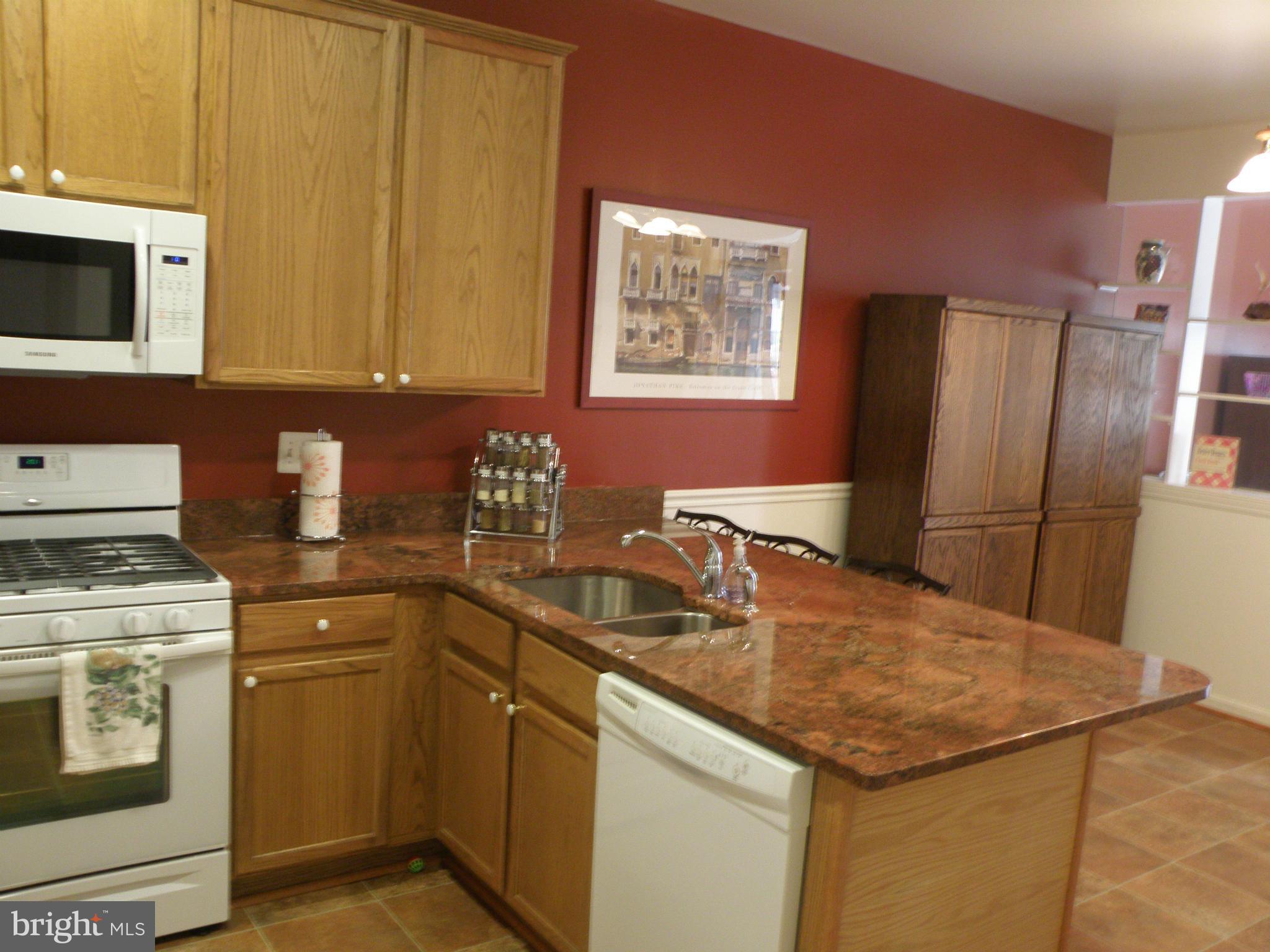 RIVER RIDGE - Residential