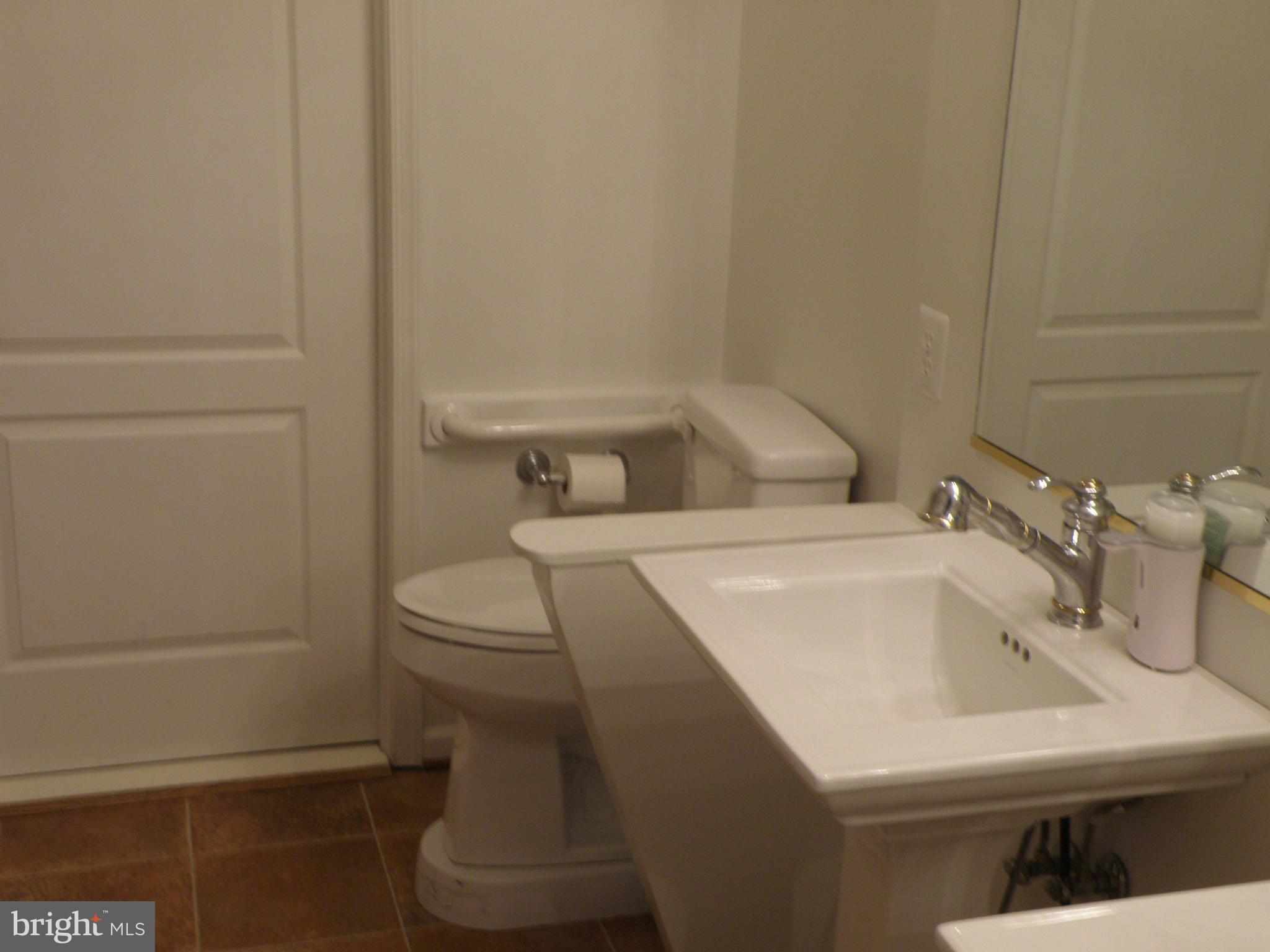 RIVER RIDGE - Residential