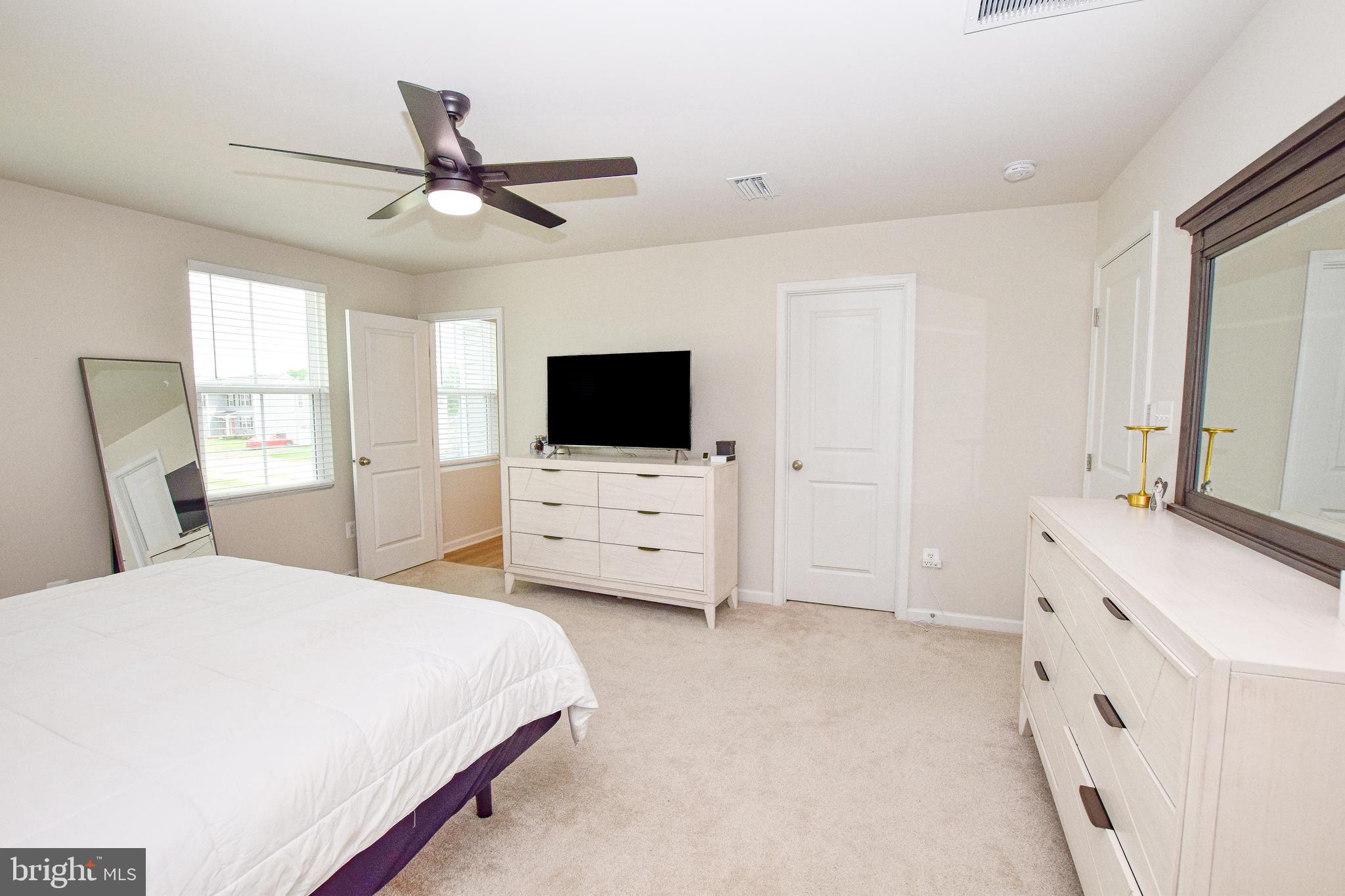 CARDINAL POINTE - Residential