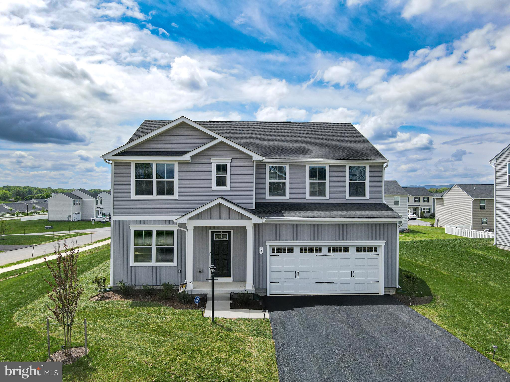 CARDINAL POINTE - Residential