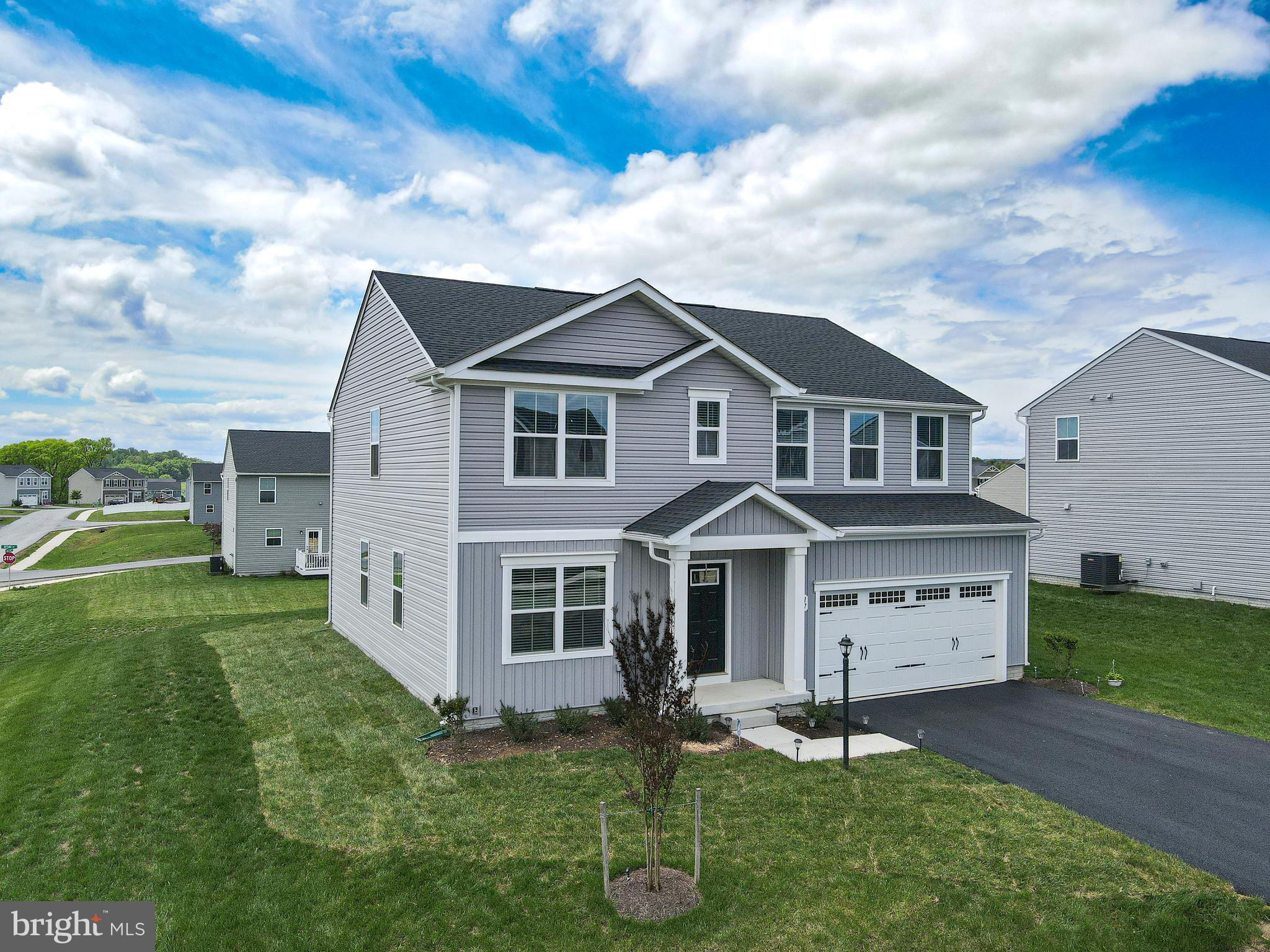 CARDINAL POINTE - Residential