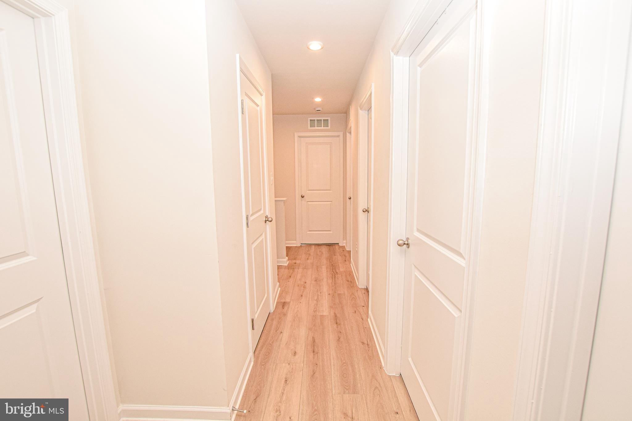 CARDINAL POINTE - Residential