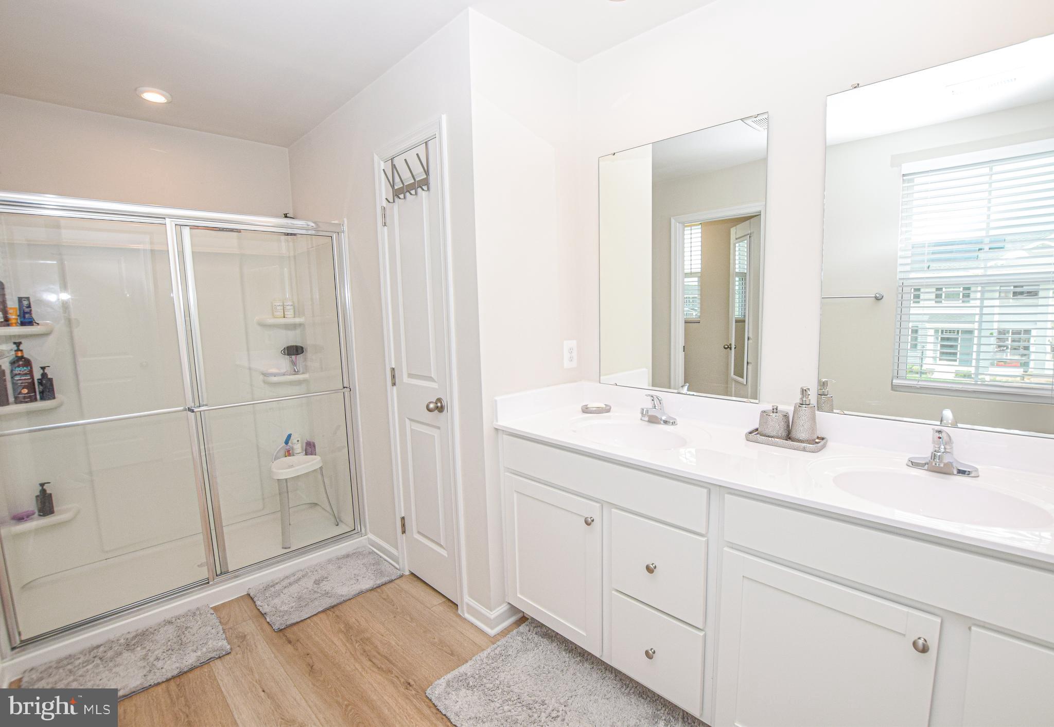 CARDINAL POINTE - Residential