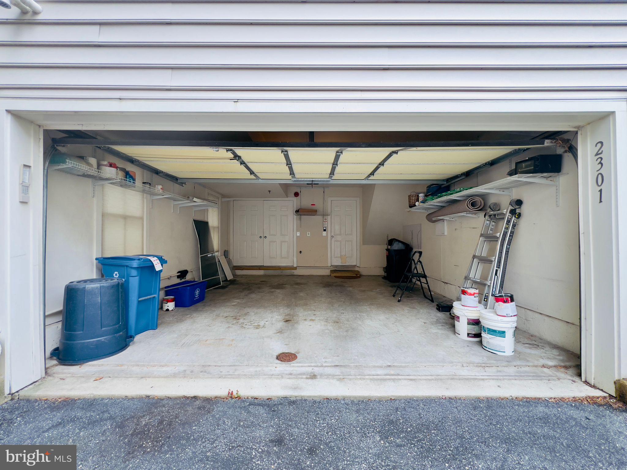 BROWNSTONES AT WHEATON - Residential