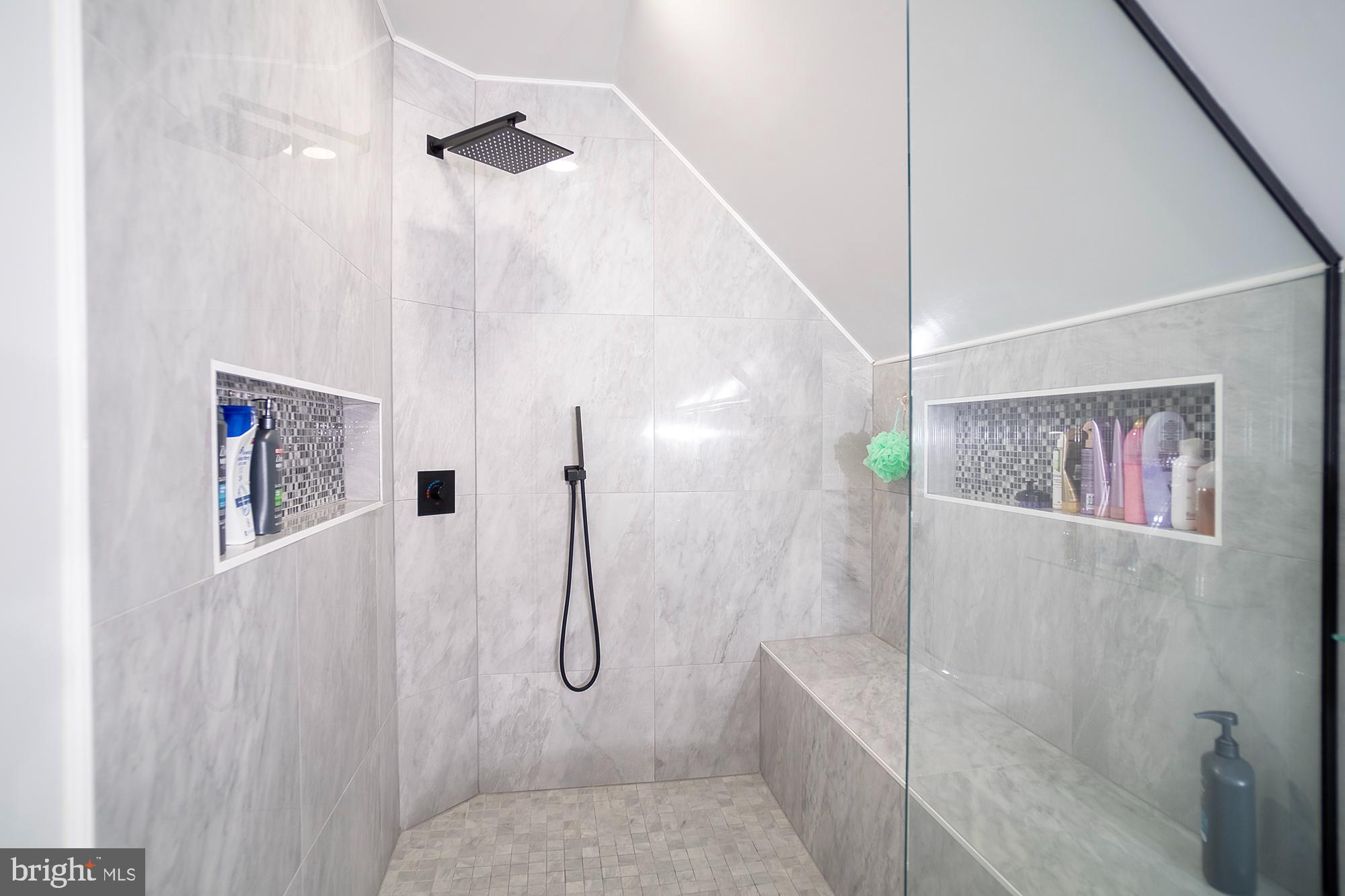 LAVENDER ESTATES - Residential