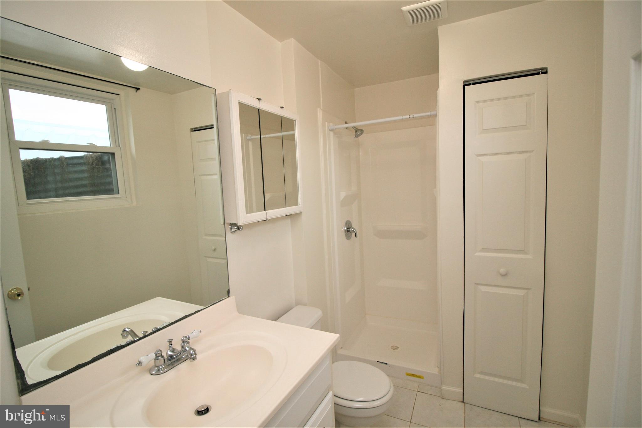 FOXWOOD - Residential Lease