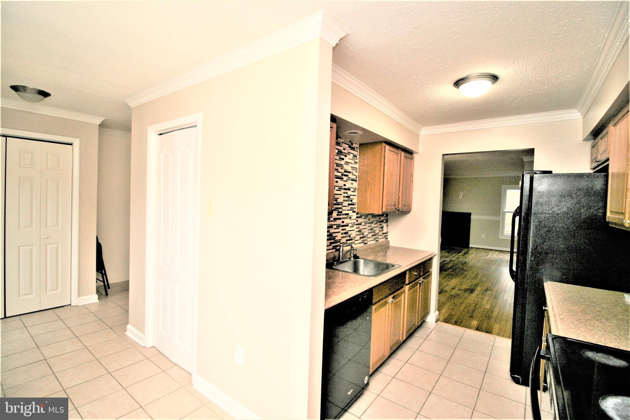 FOXWOOD - Residential Lease