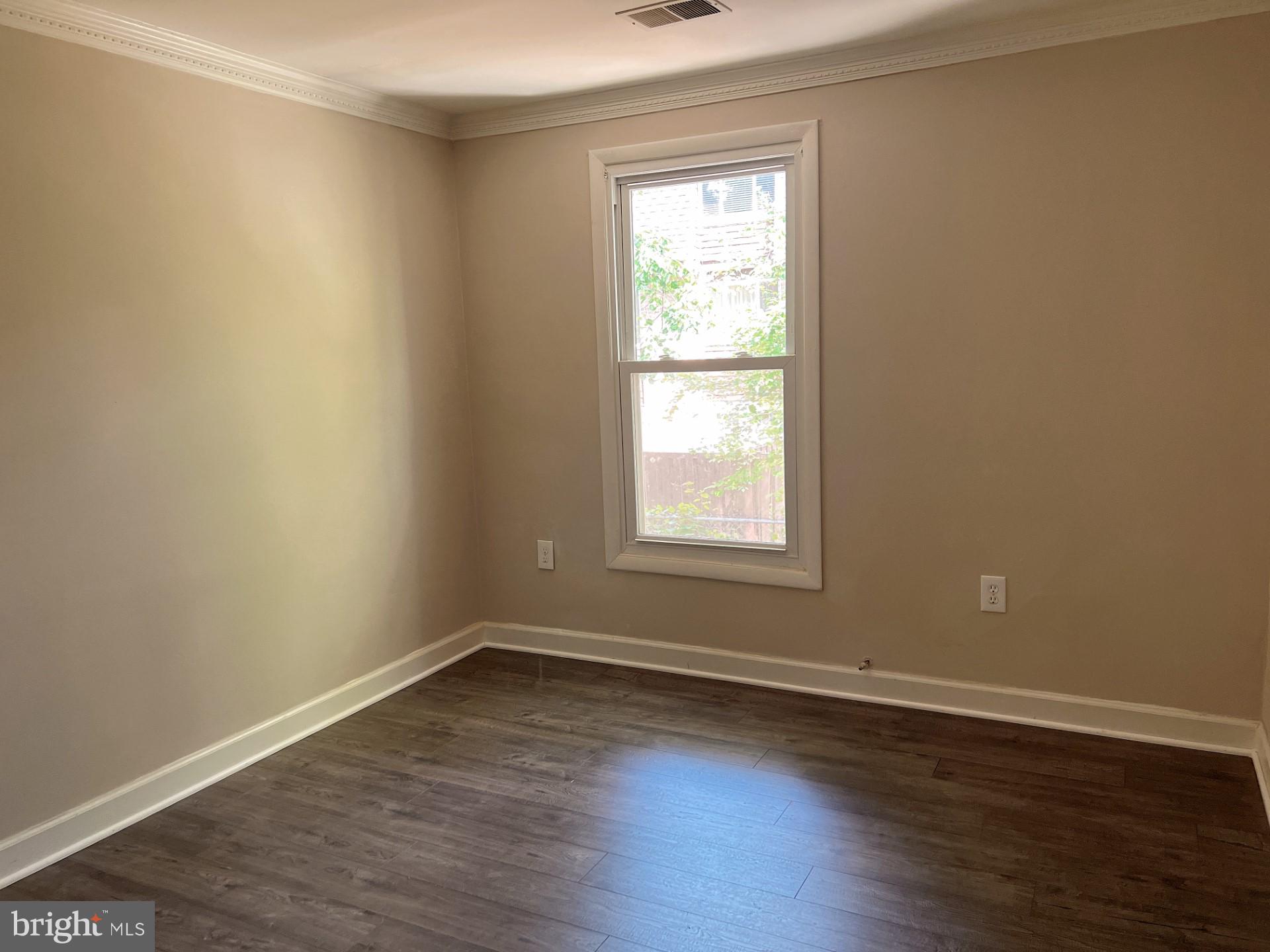 FOXWOOD - Residential Lease