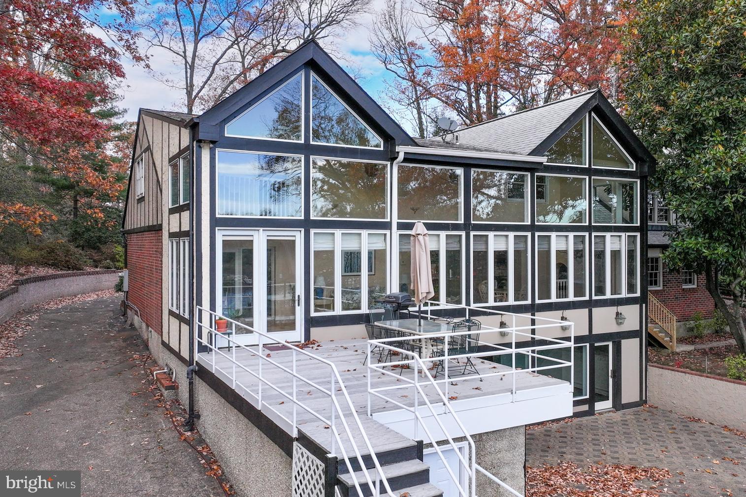 LONGMEADOW - Residential