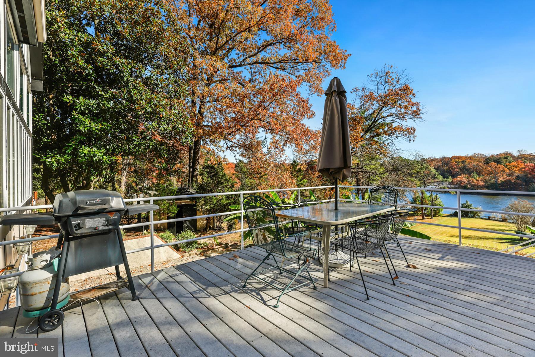 LONGMEADOW - Residential