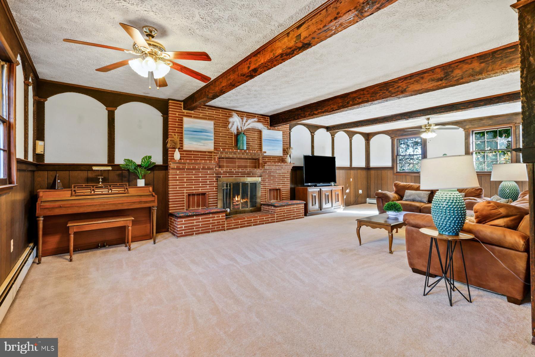 LONGMEADOW - Residential