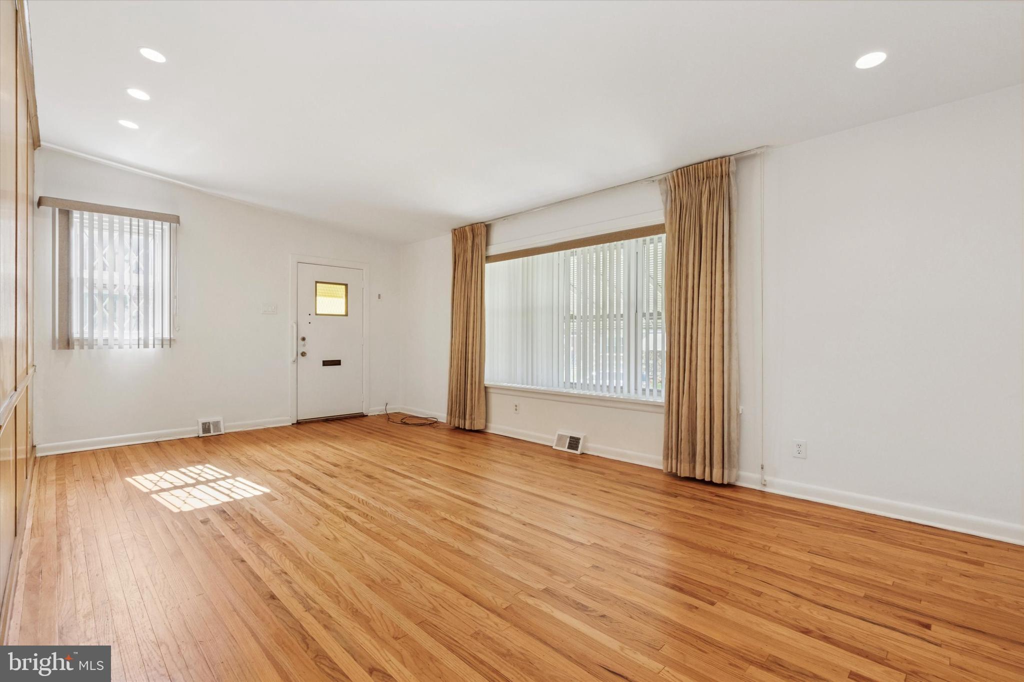 CASTOR GARDENS - Residential