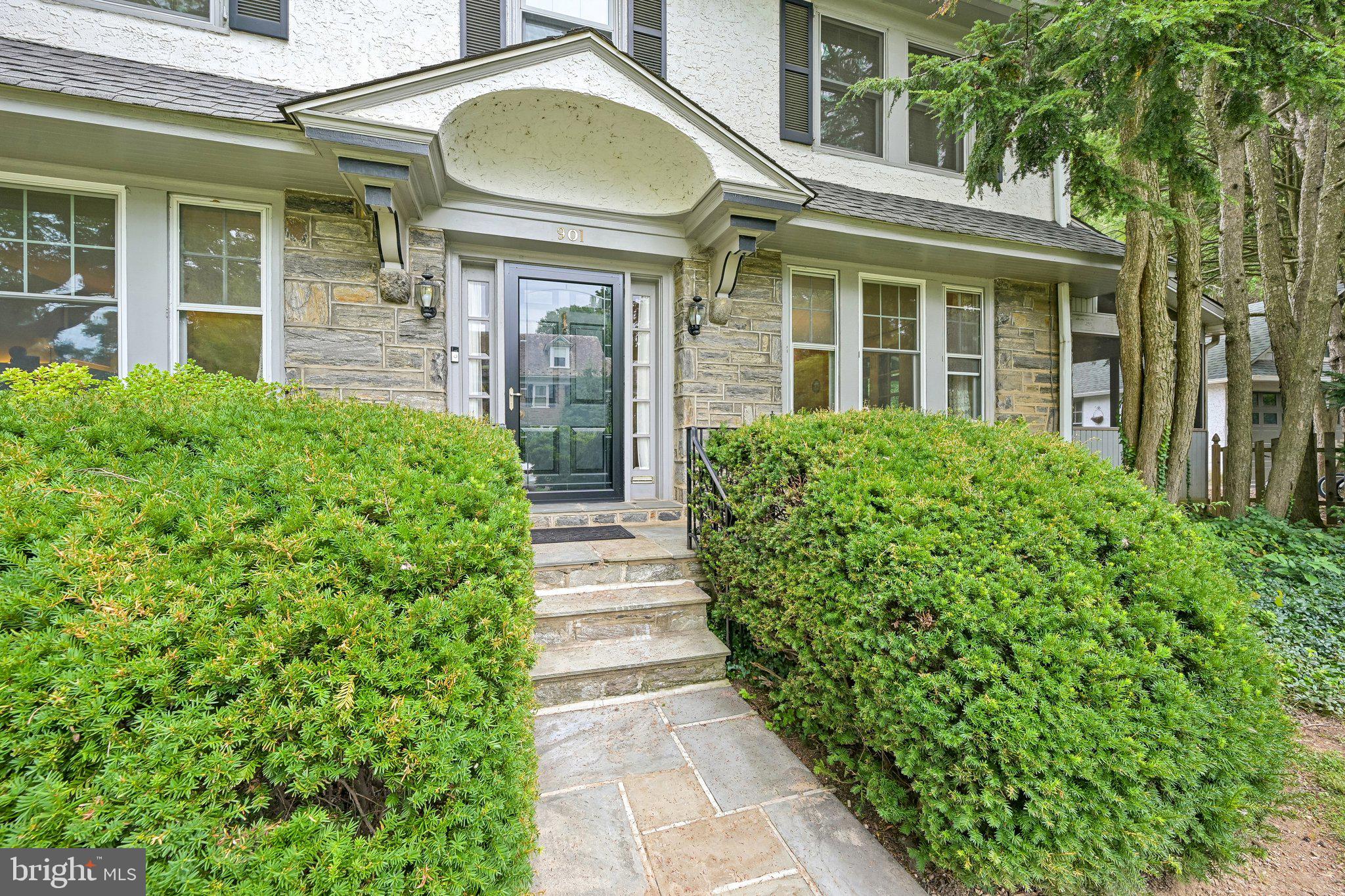 901 HOMESTEAD ROAD