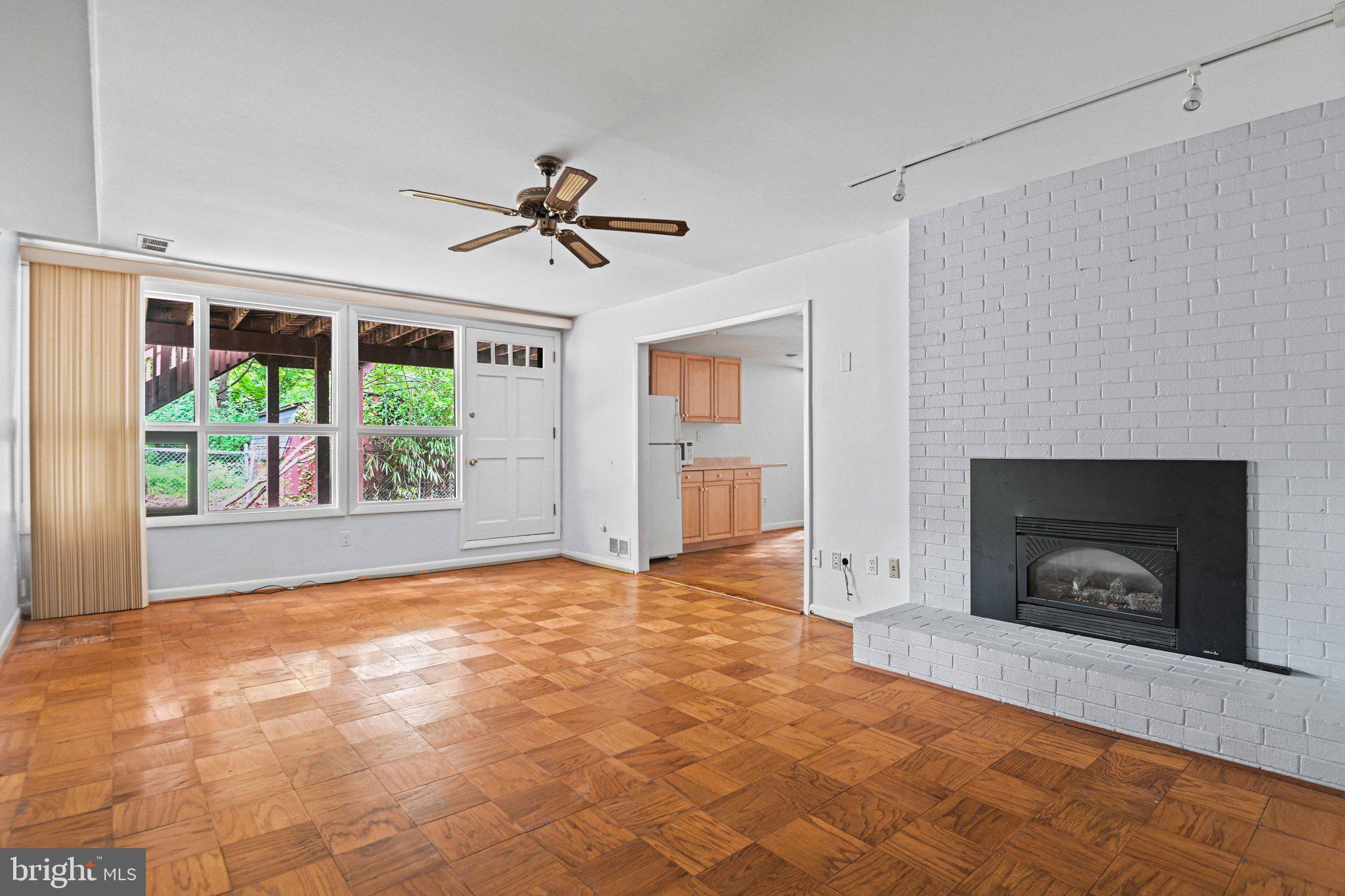8108 TIMBER VALLEY COURT