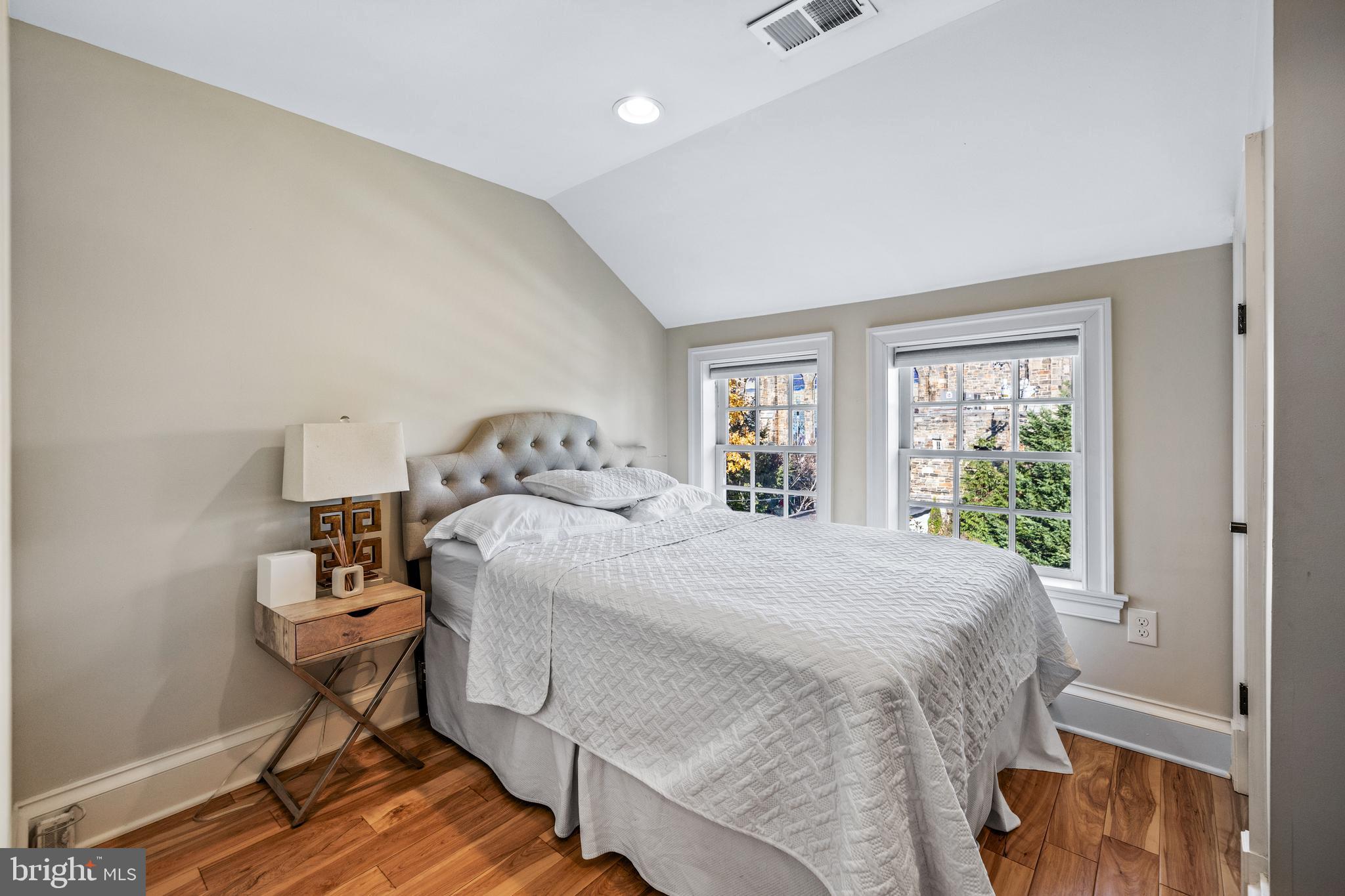 GUILFORD - Residential