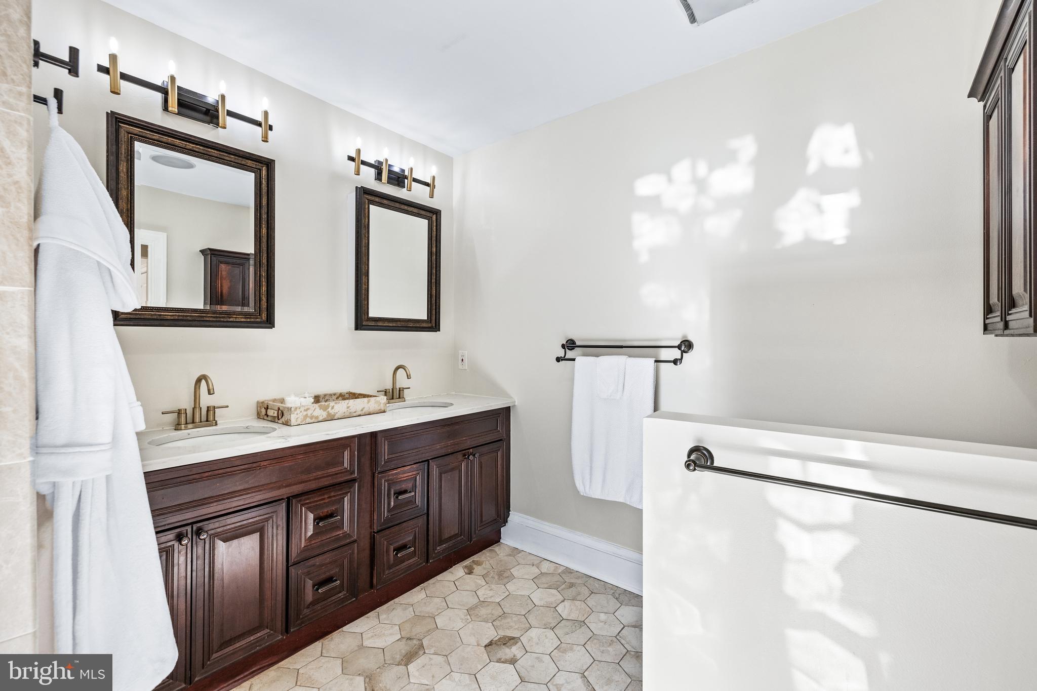 GUILFORD - Residential