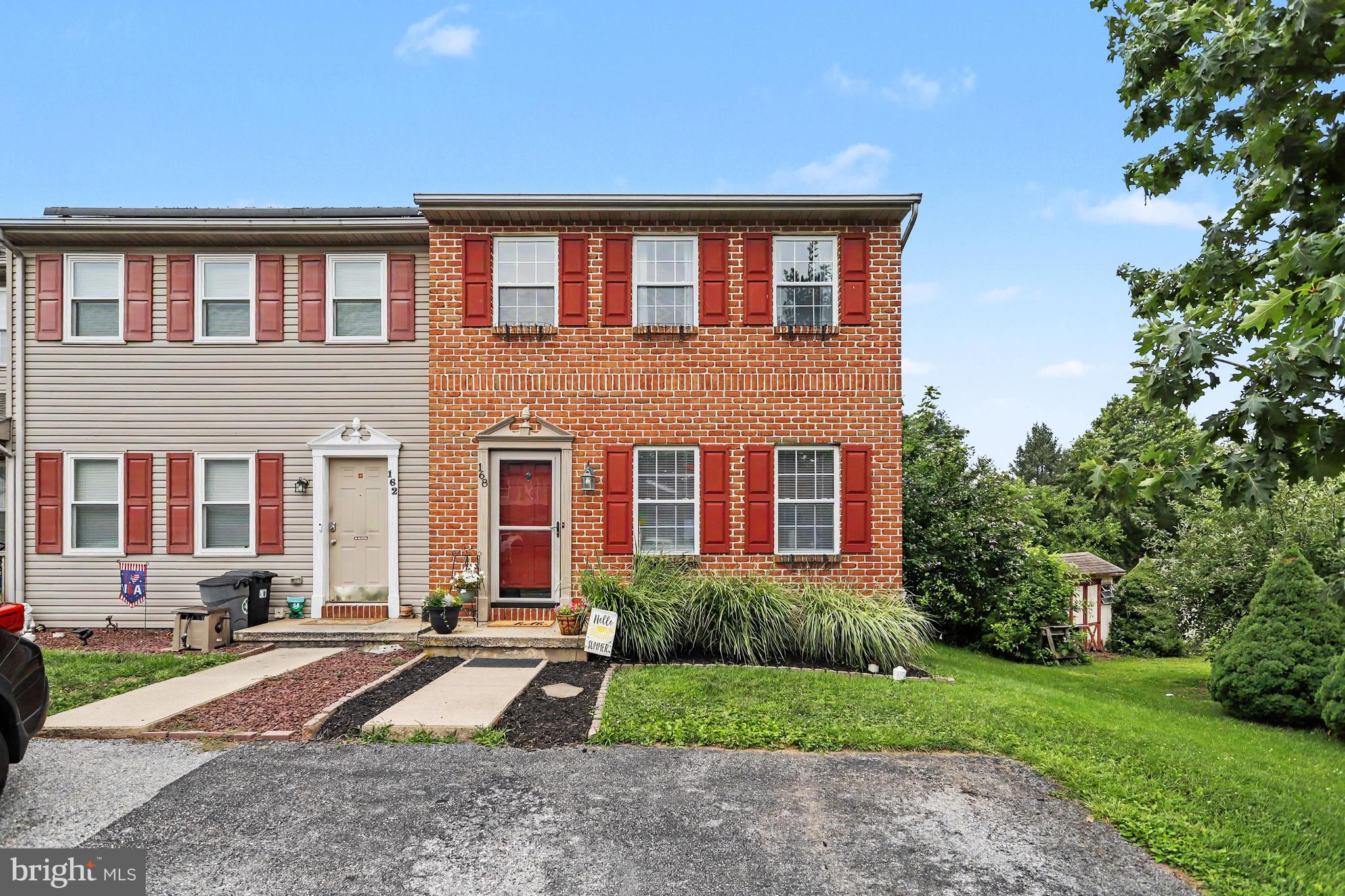 168 FOXCHASE DRIVE
